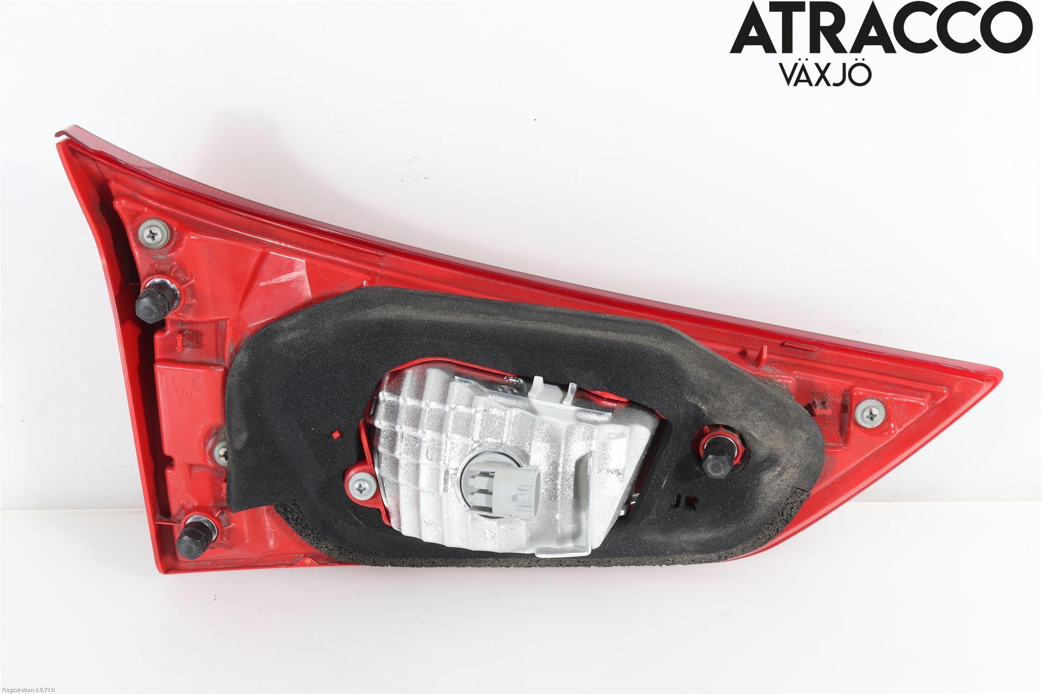 Toyota AURIS 13-19 Bakljus Lucka Hö