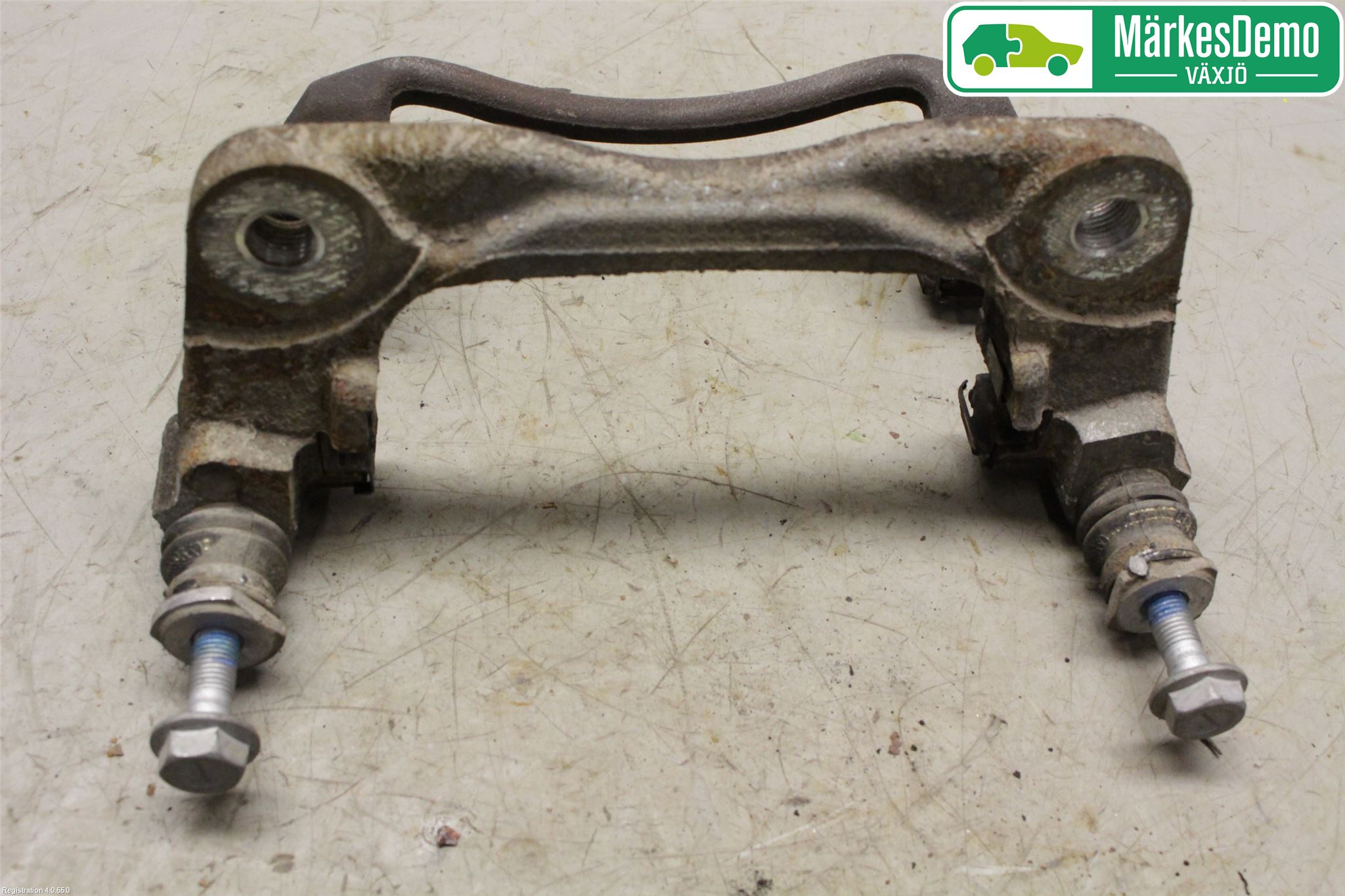 Toyota AURIS 13-19 Bromsokshållare