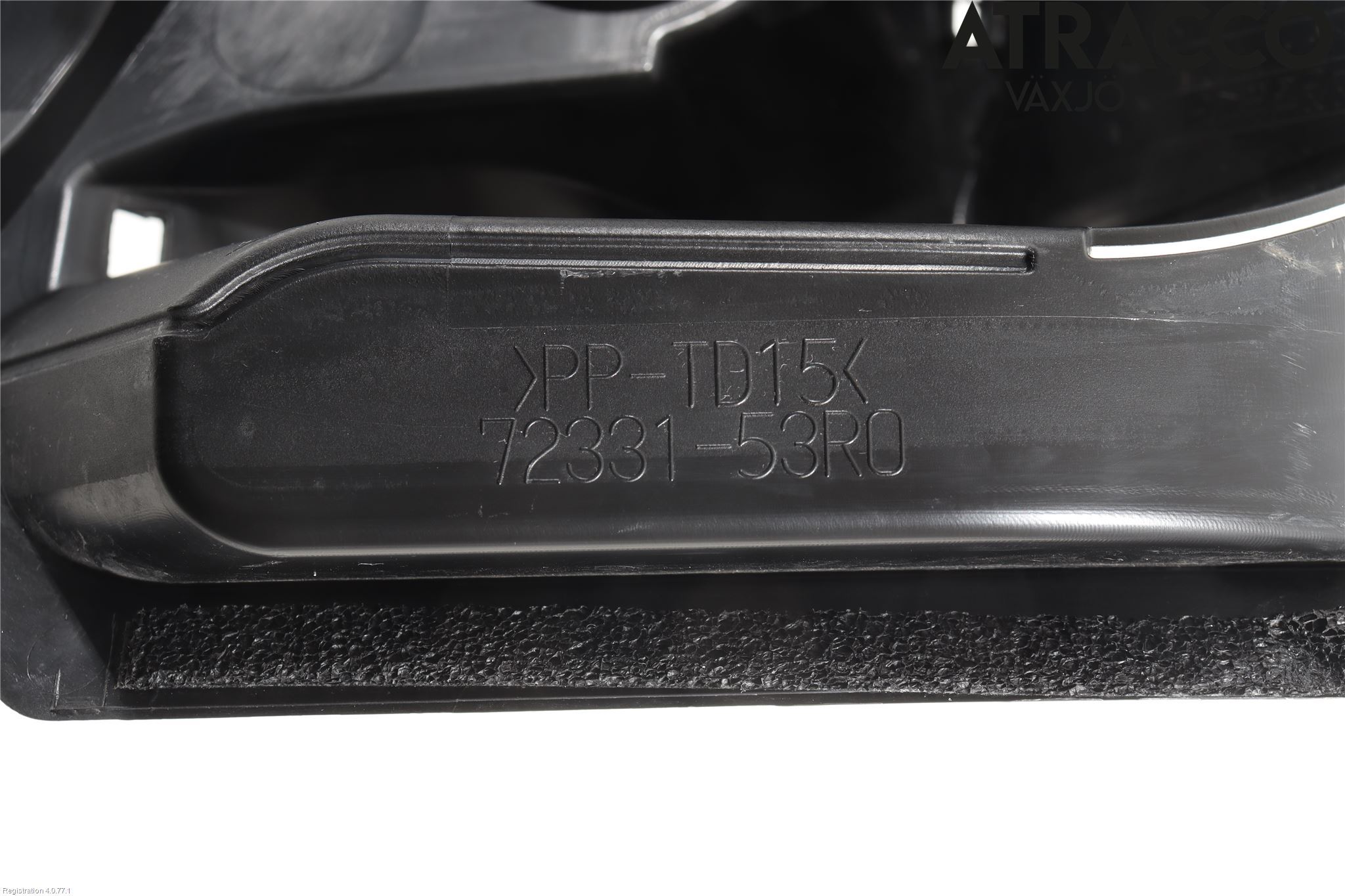 Suzuki SWIFT 17-24 Torpedplåt-Torpedplast