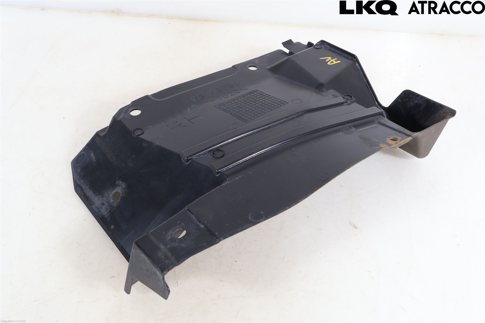 Mitsubishi OUTLANDER 13-21 Hasplåt Plåt-Plast