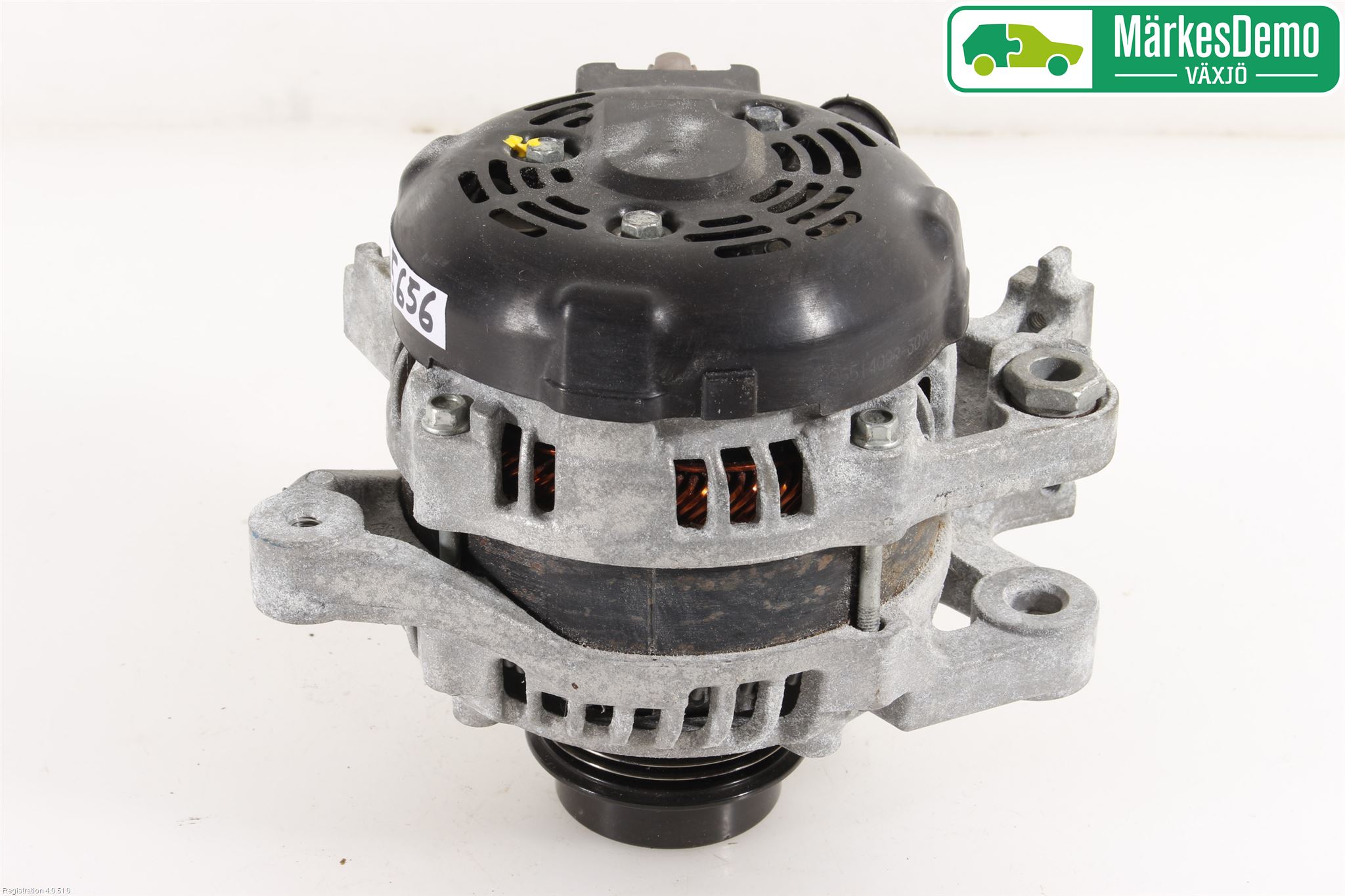 Toyota YARIS XP130 12-14 Generator