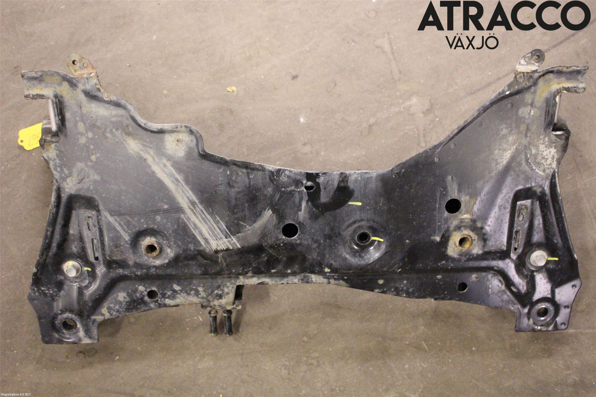 Suzuki VITARA 15- Framvagnsbalk