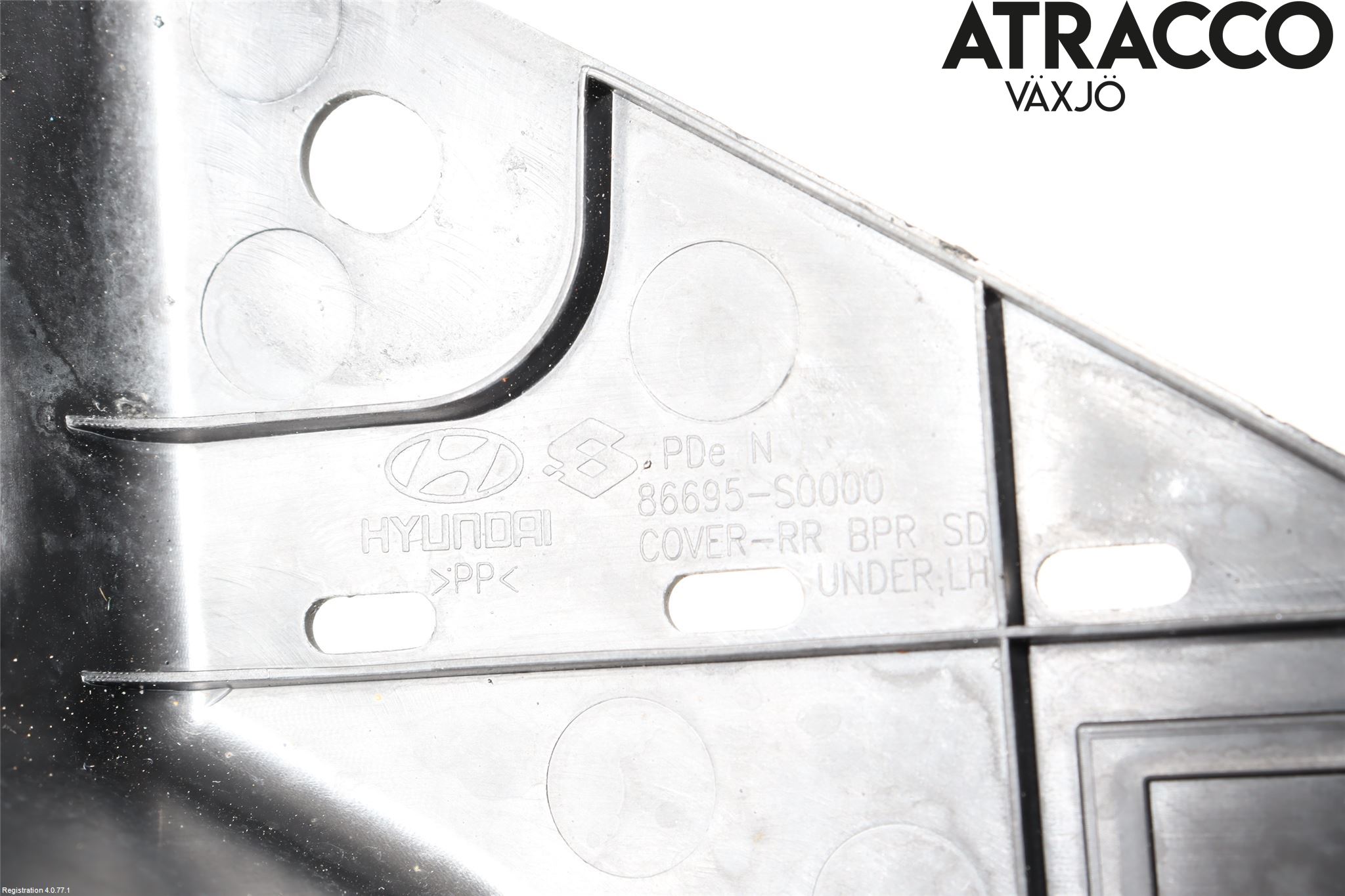 Hyundai i30 PD 17- Hasplåt Plåt-Plast