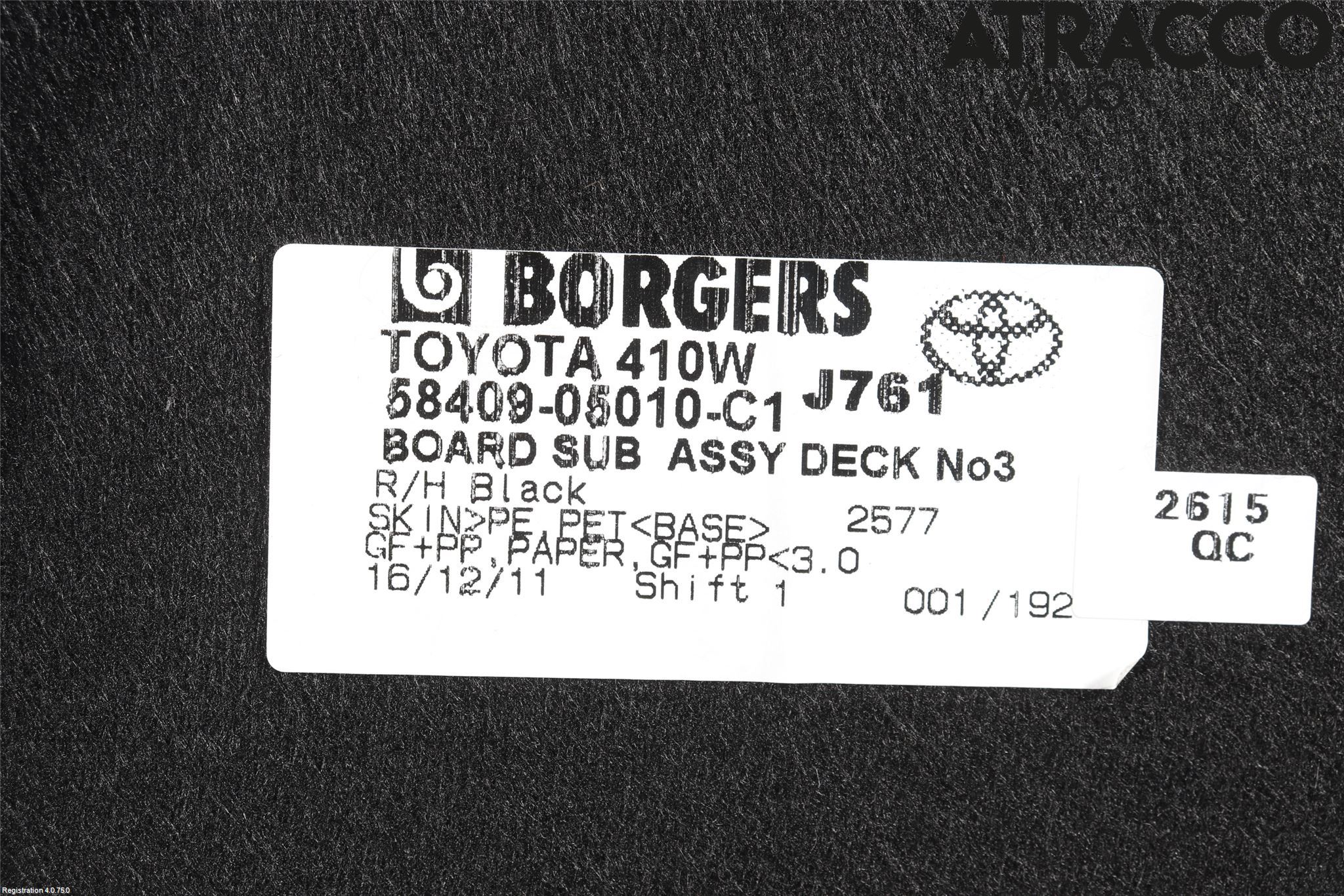 Toyota AVENSIS 09-15 Inrbagagerumklädsel-Golv