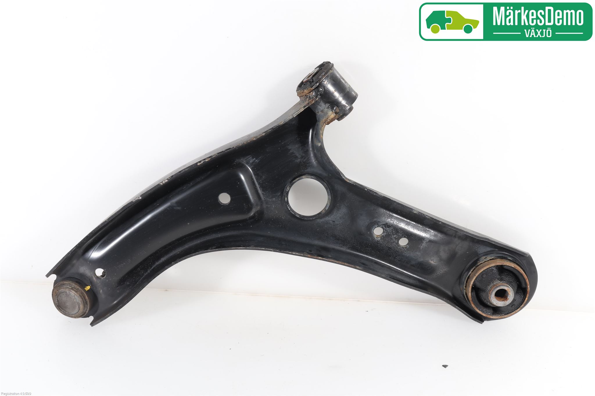 Hyundai i20 GB 15-20 Bärarm Fram Undre Hö