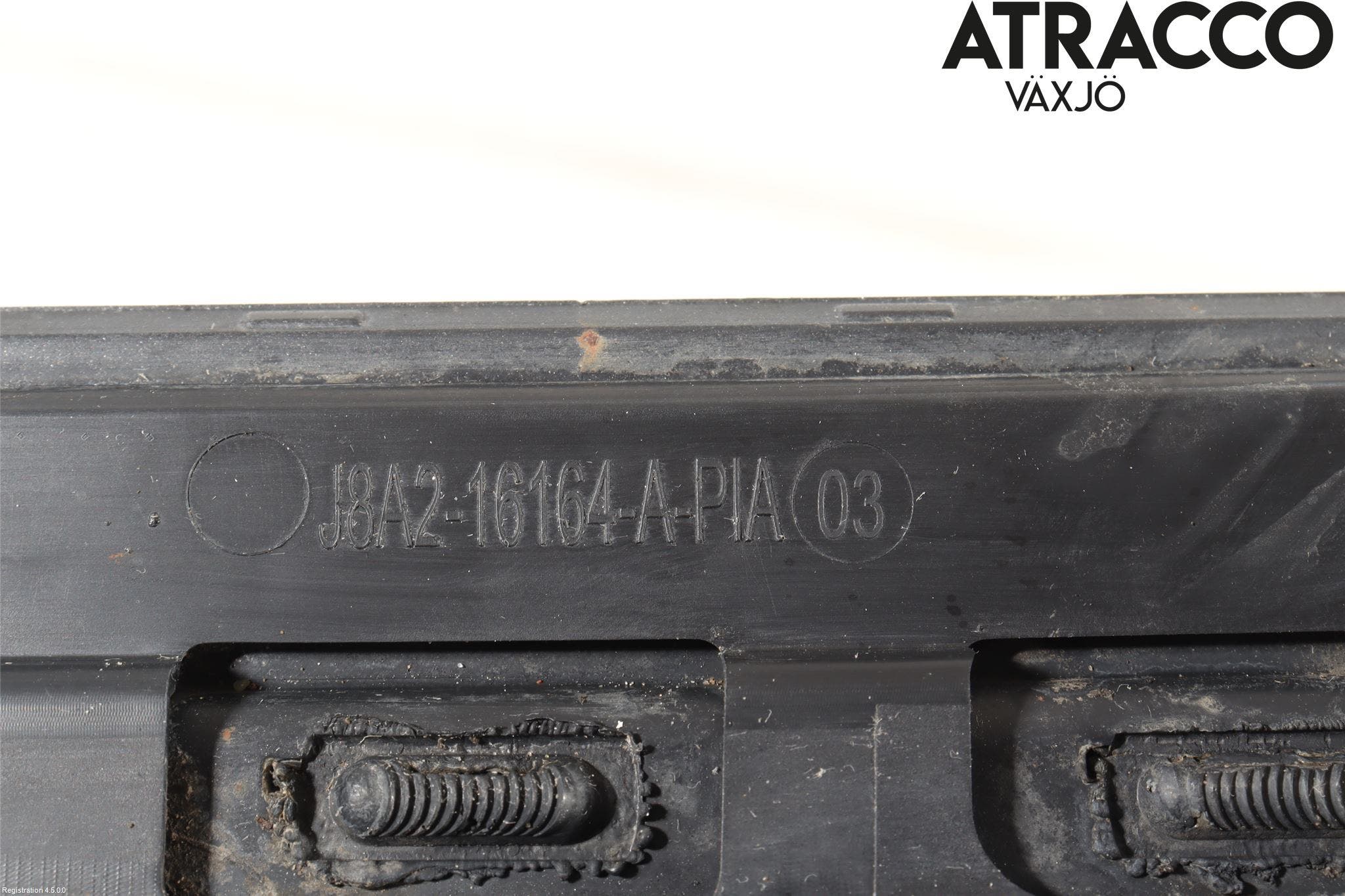 Landrover RANGE ROVER VELAR (L560) 17- Skärm Hörn Utfyllnad Fram