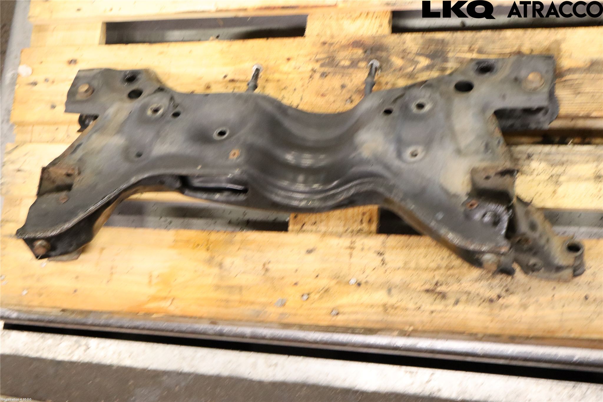 Volkswagen VW POLO 10-17 Framvagnsbalk