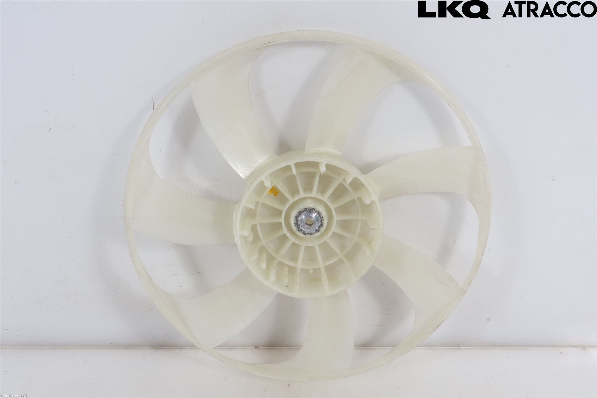 Toyota COROLLA 19- Kylfläkt-Vinge