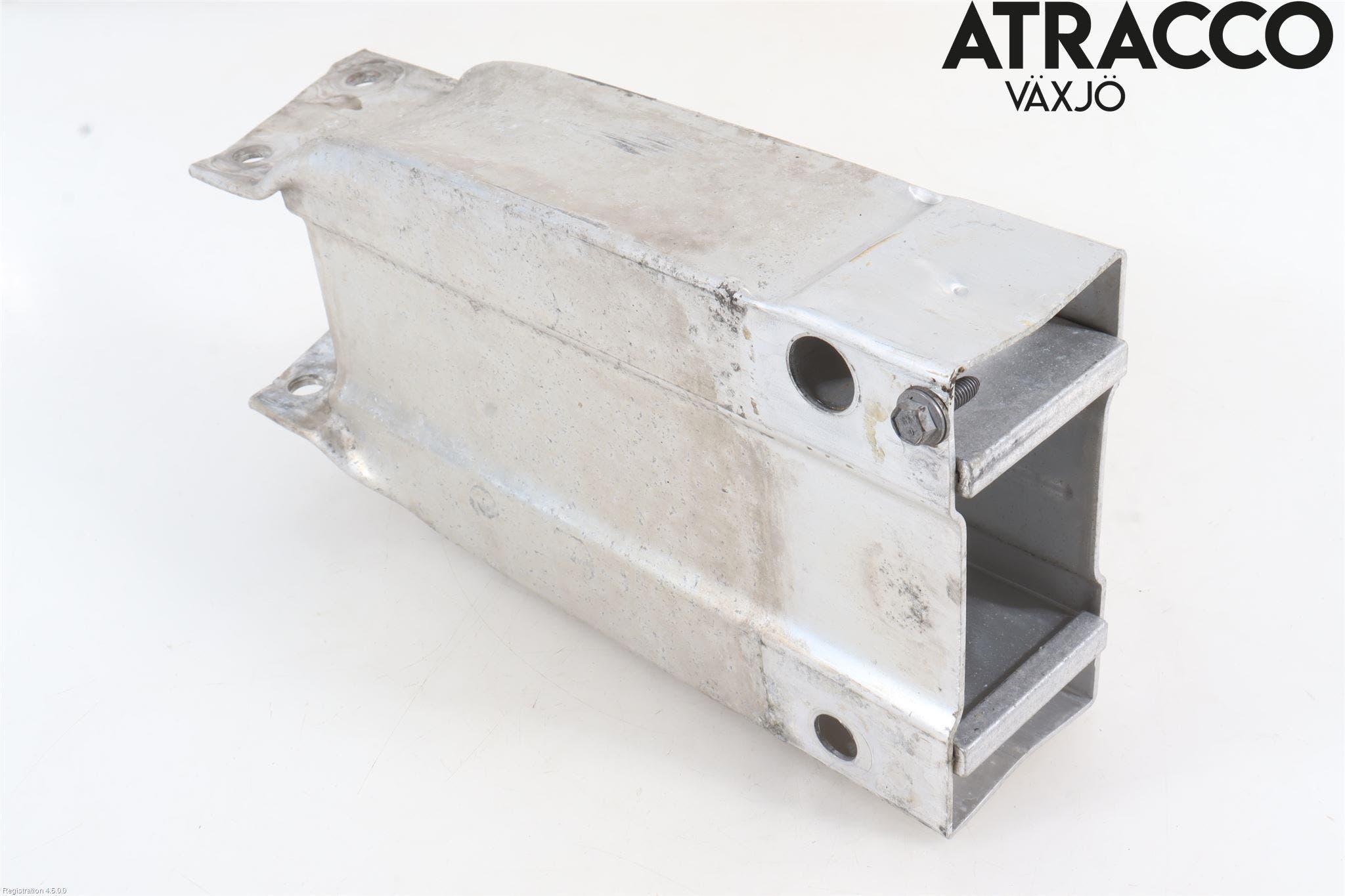 Mercedes-Benz MB C-KLASS (W204) 07-15 Stötfångarbärjärn Fram