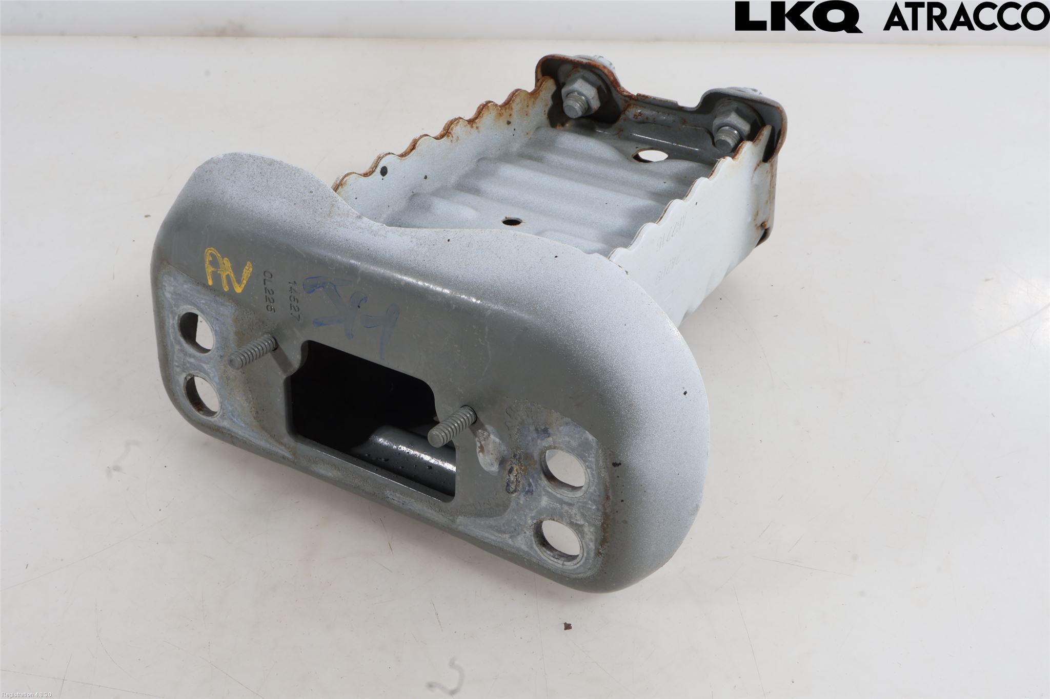 Toyota YARIS XP130 15-20 Stötfångarbärjärn Fram