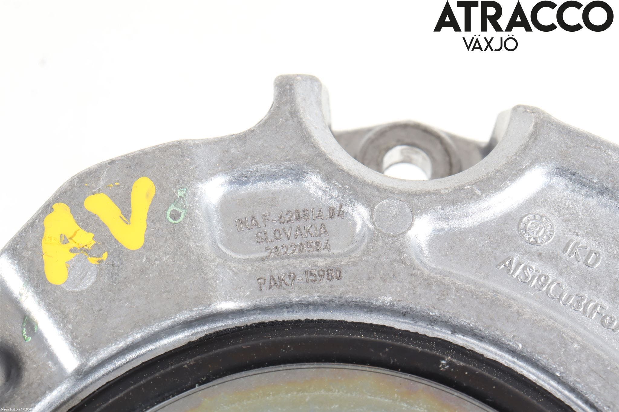 Mazda CX-30 20- Remspännare