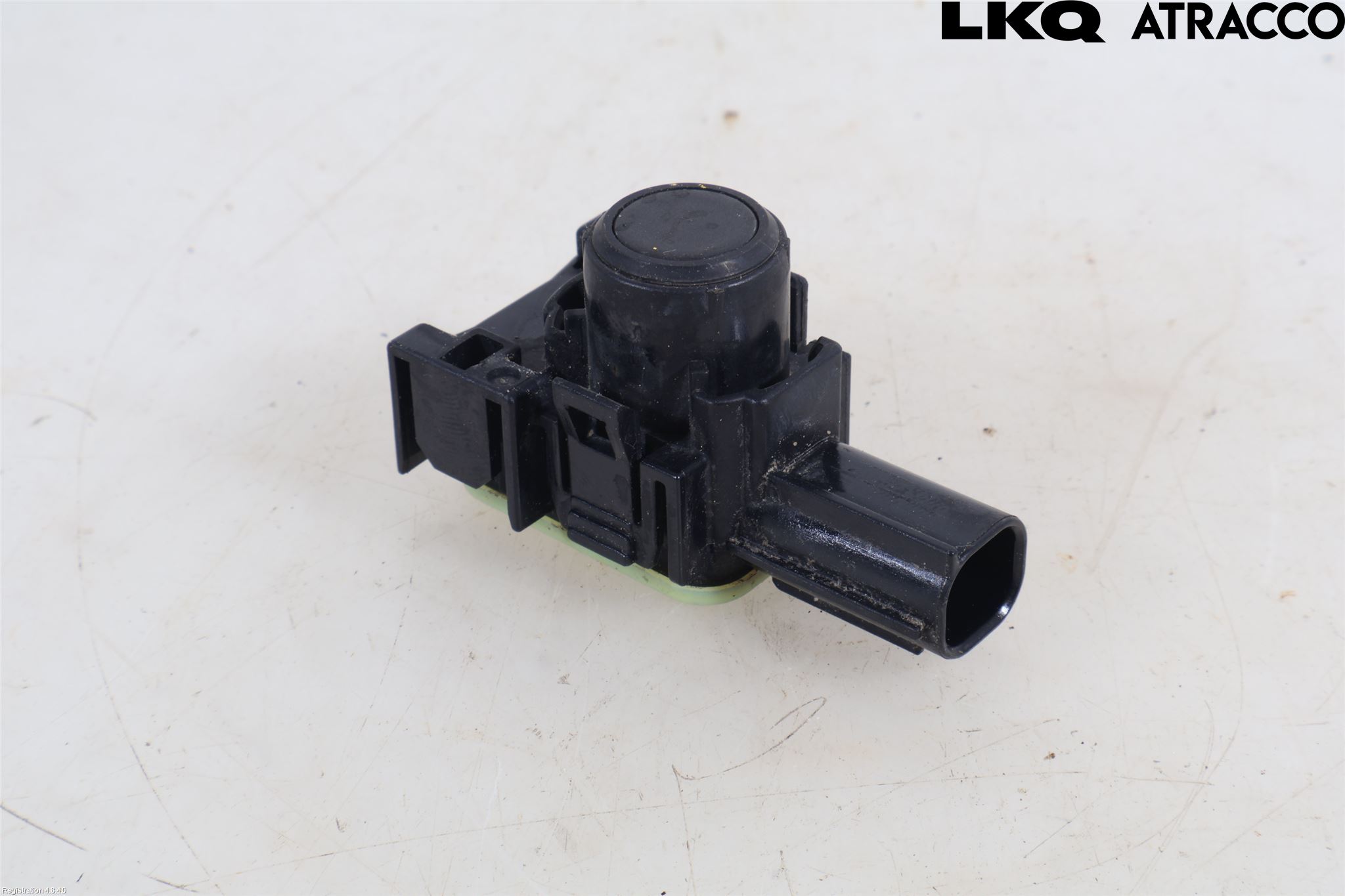 Mazda CX-5 17- Parkeringshjälp Frontsensor
