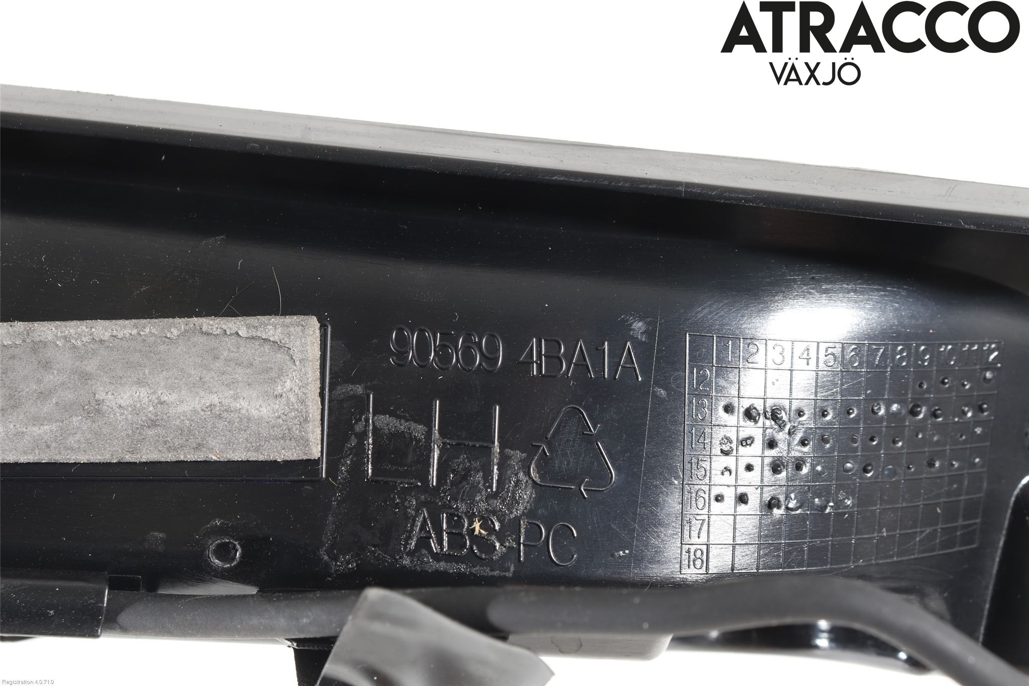 Nissan X-TRAIL 14-21 Bakluckeöppnare Automatisk