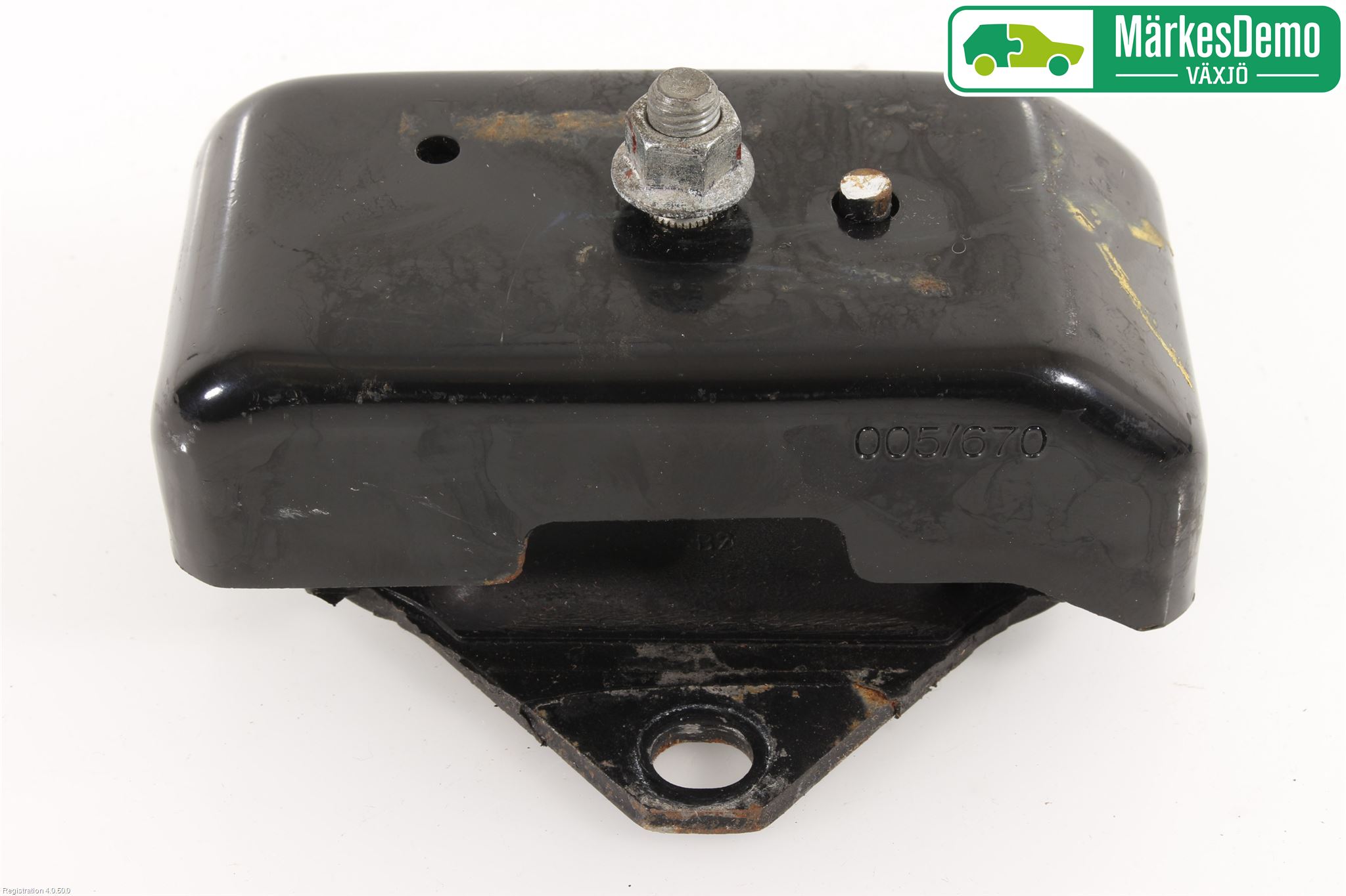 Mitsubishi L200 06-15 Motorfäste