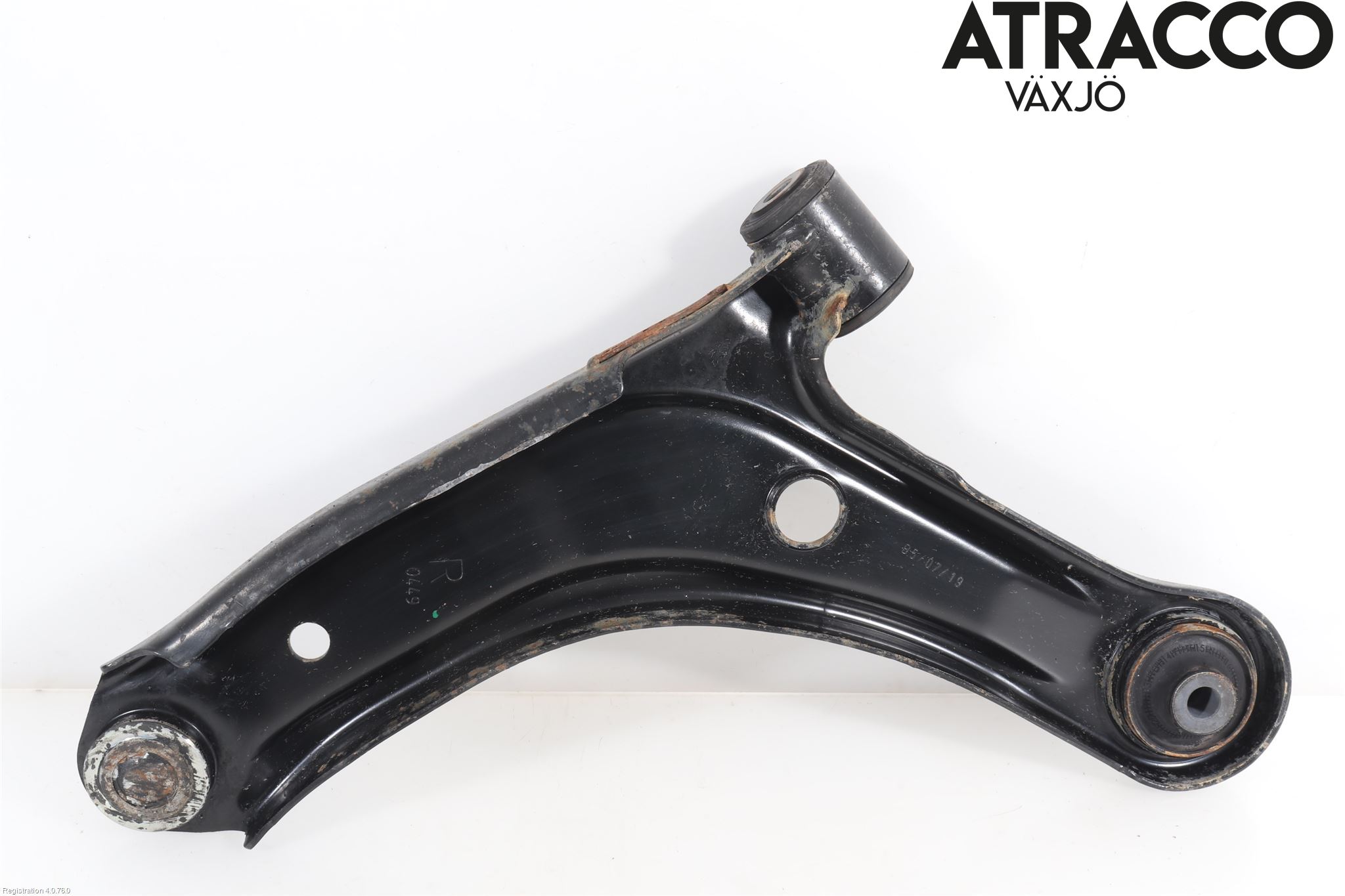 Suzuki VITARA 15- Bärarm Fram Undre Hö