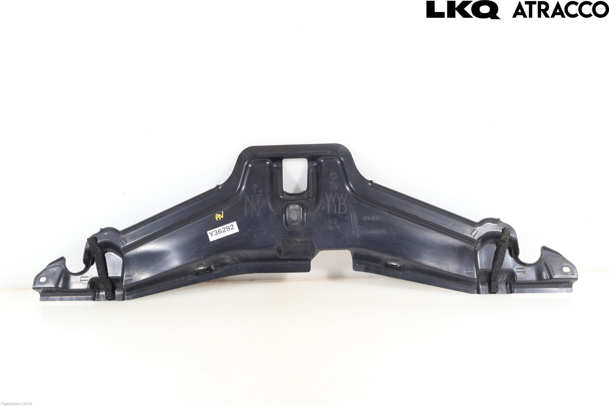 Toyota AURIS 13-19 Täckplast Front