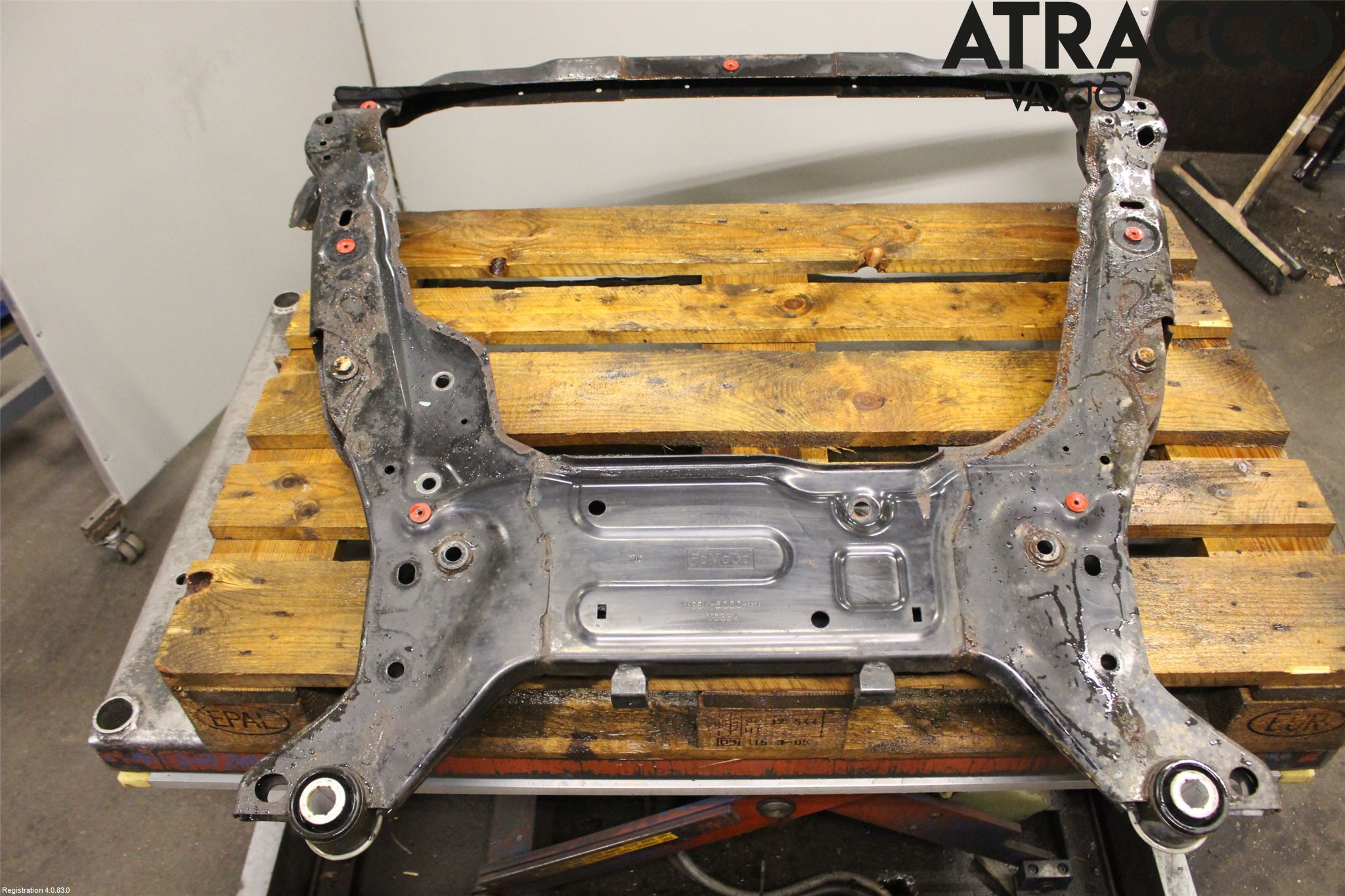 Ford S-MAX 06-15 Framvagnsbalk