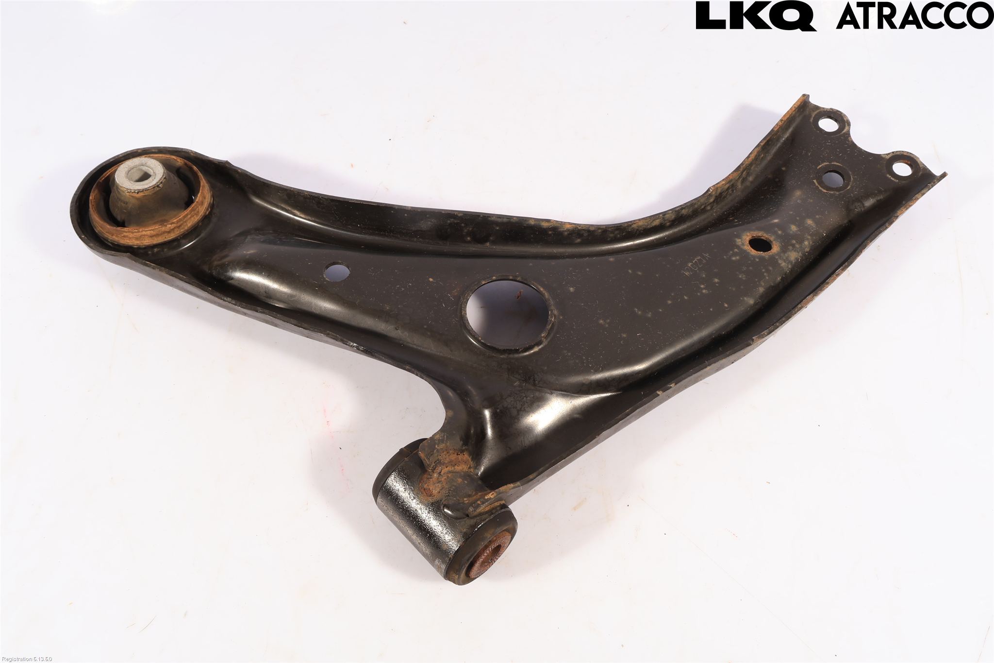 Toyota YARIS CROSS XP21 21- Bärarm Fram Undre Hö