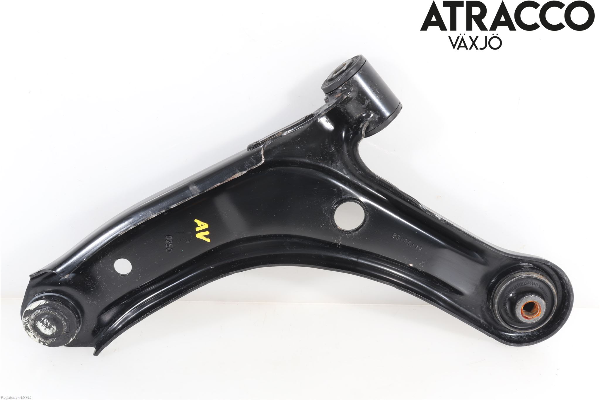 Suzuki VITARA 15- Bärarm Fram Undre Hö