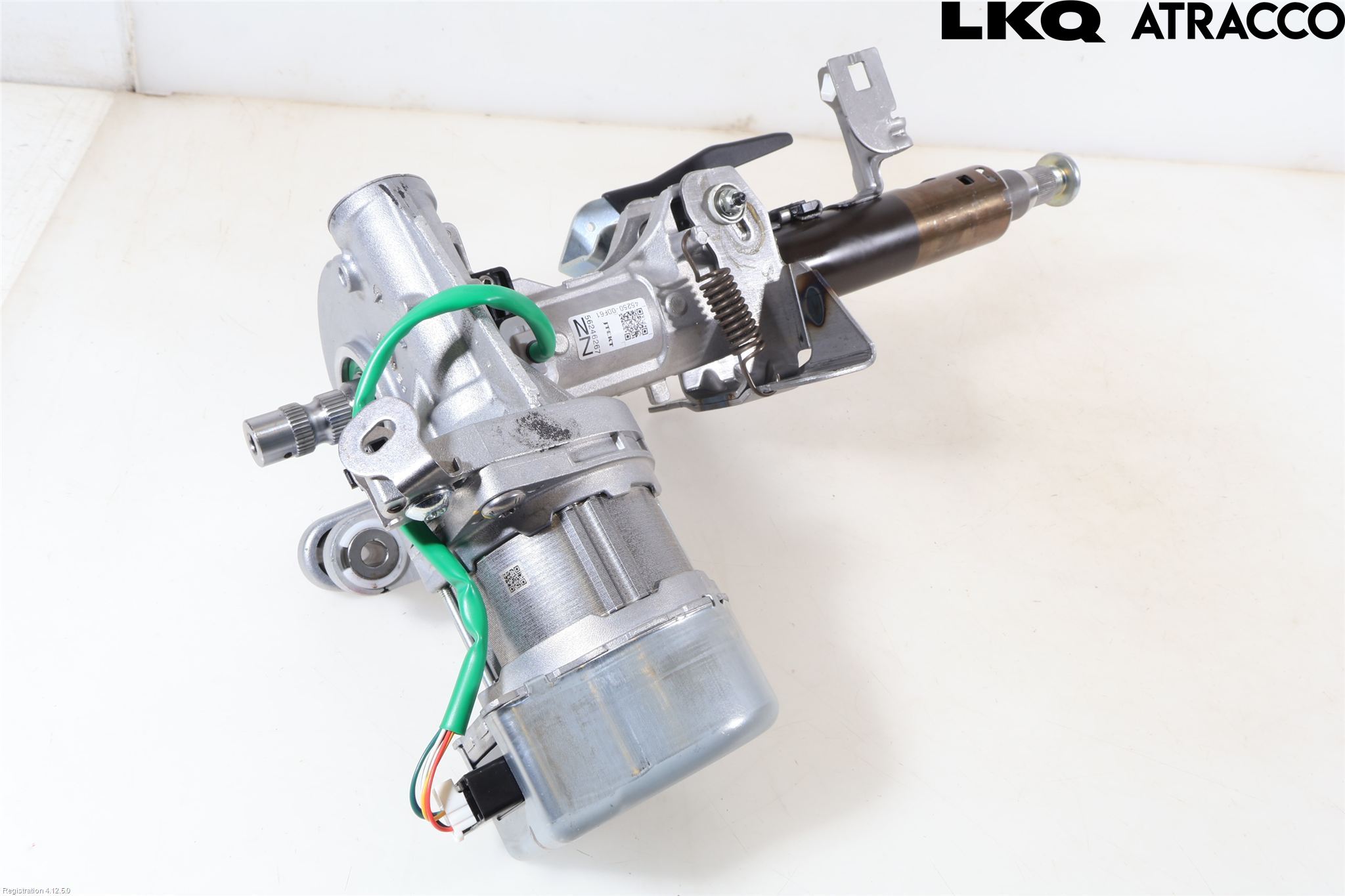 Toyota YARIS XP21 20- Rattaxelagg Med Inb Servo