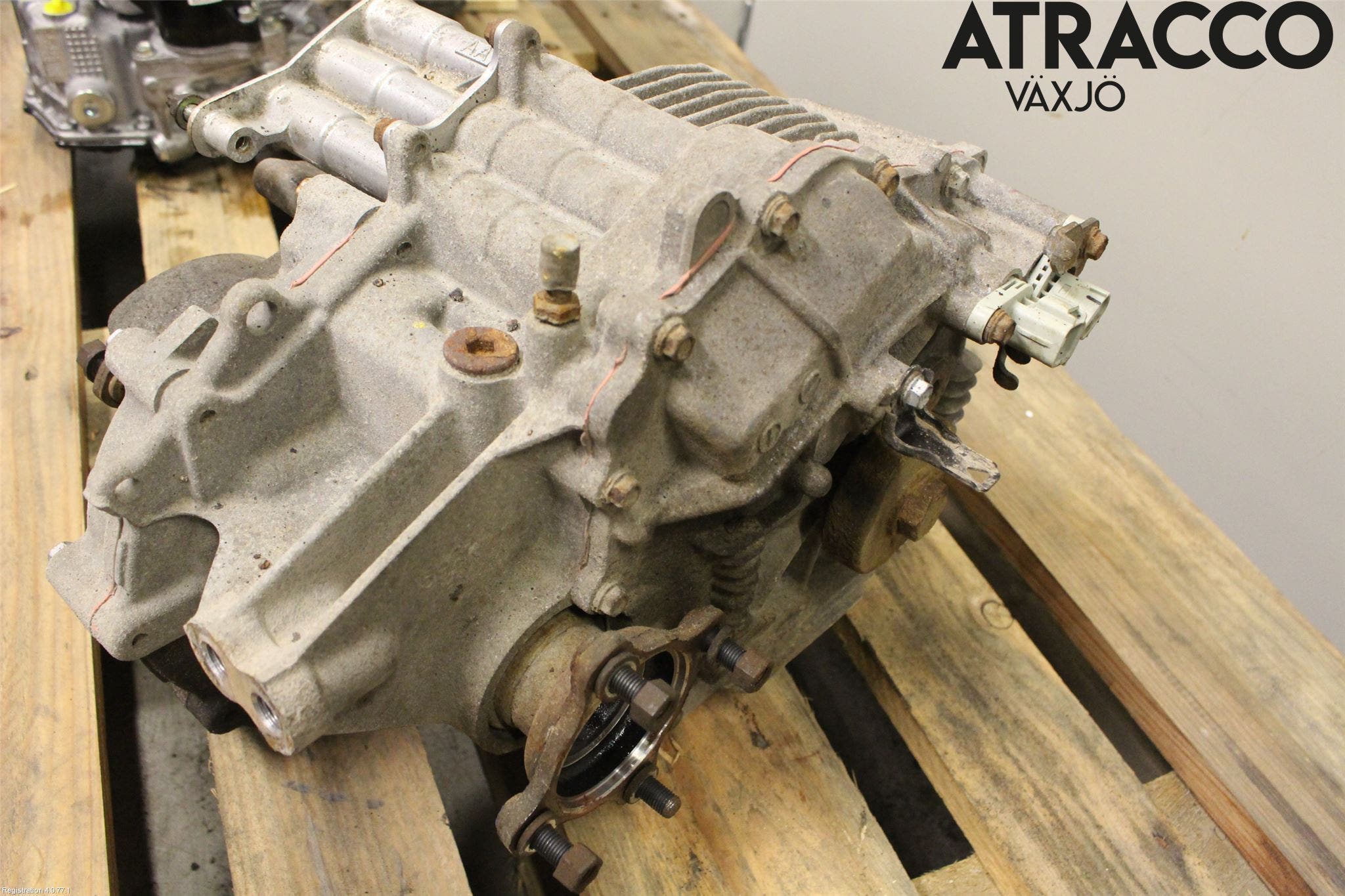 Lexus NX 300h 15-21 Motor Elektrisk Bak