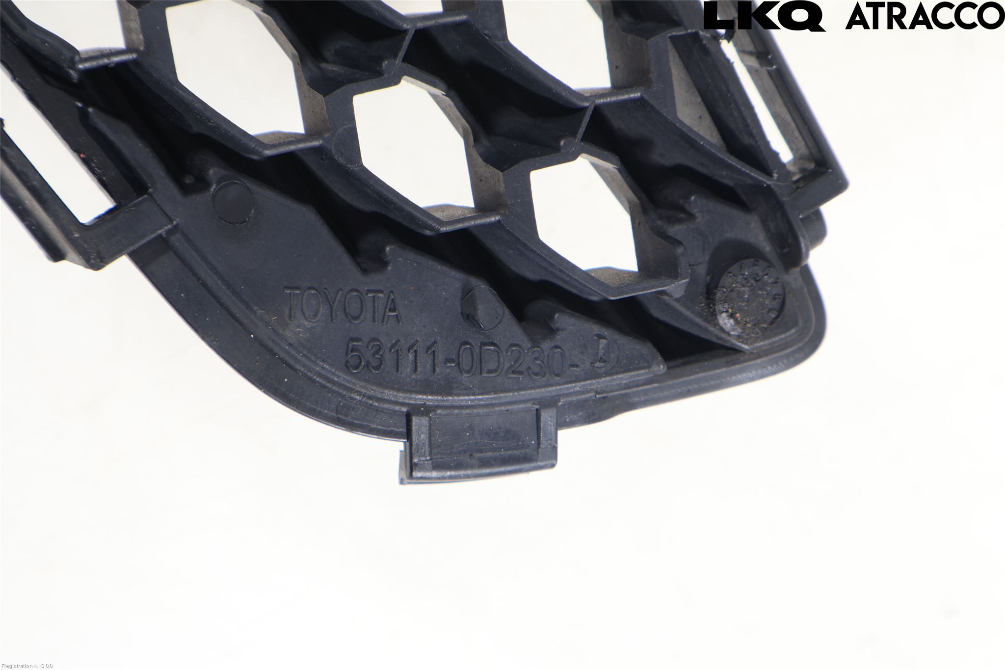 Toyota YARIS XP90 06-11 Grill Komp