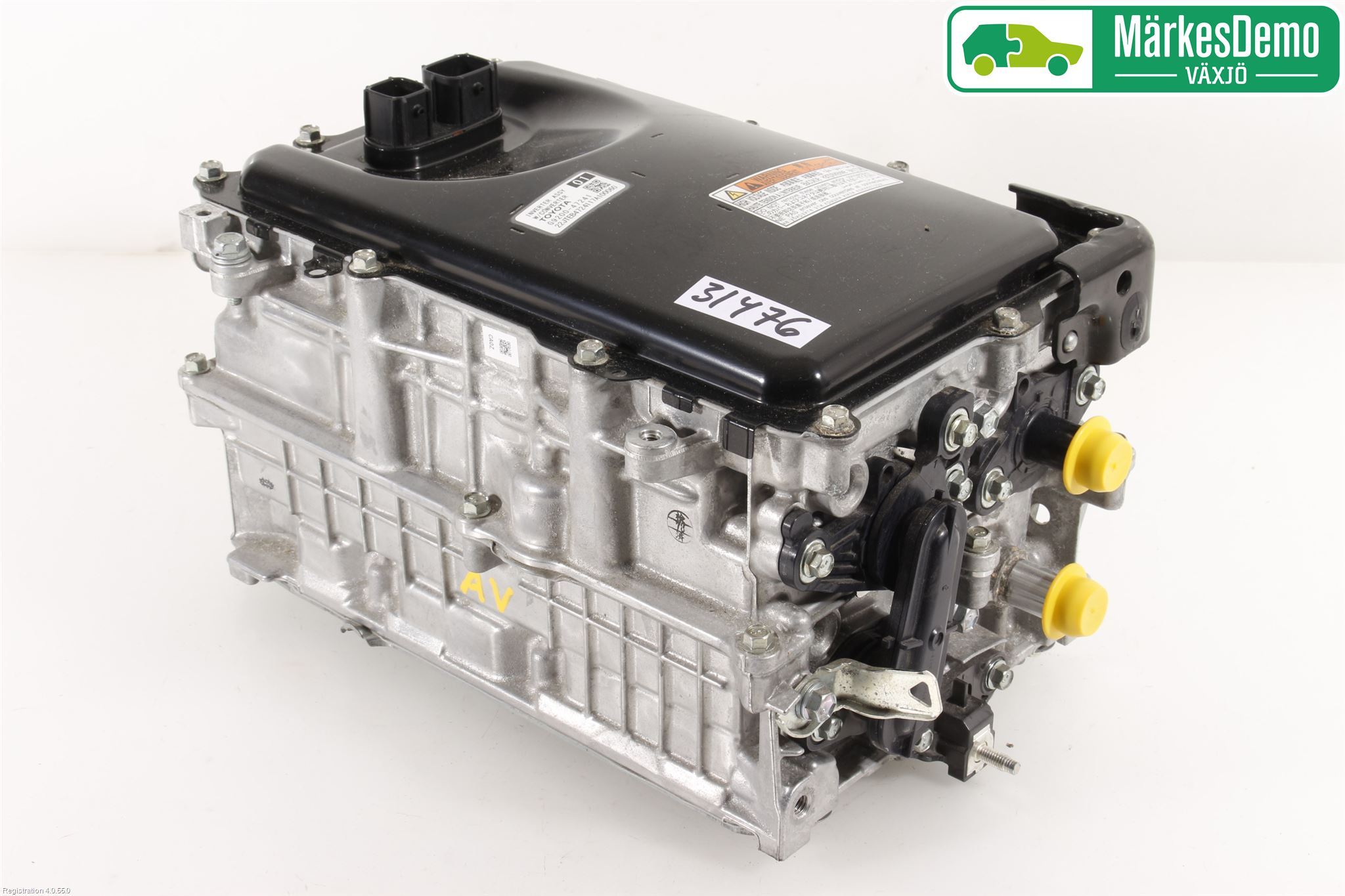 Toyota YARIS XP130 15-20 Hybridconverter