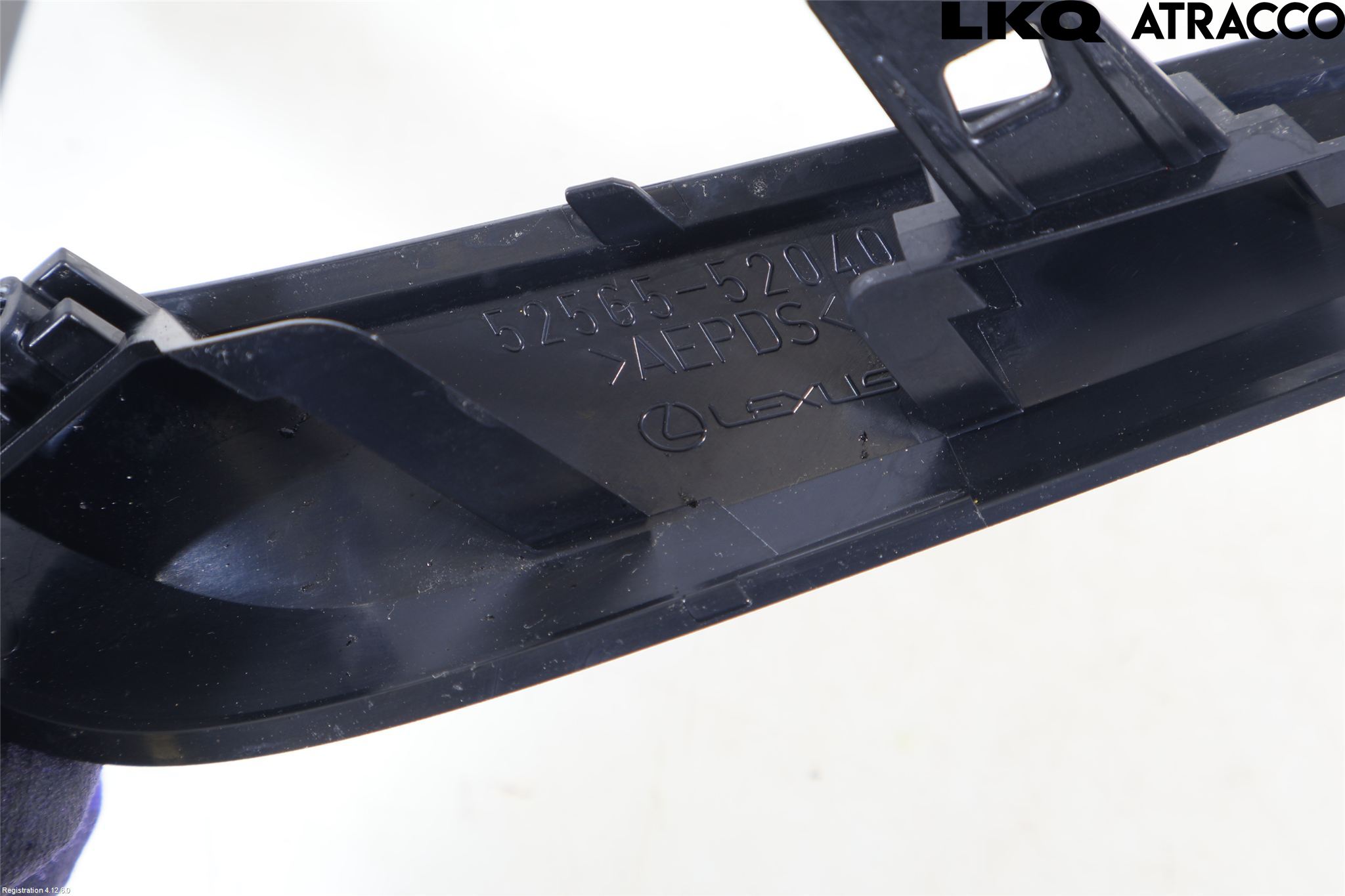 Lexus LBX 24- Stötfångardel Bak Hö