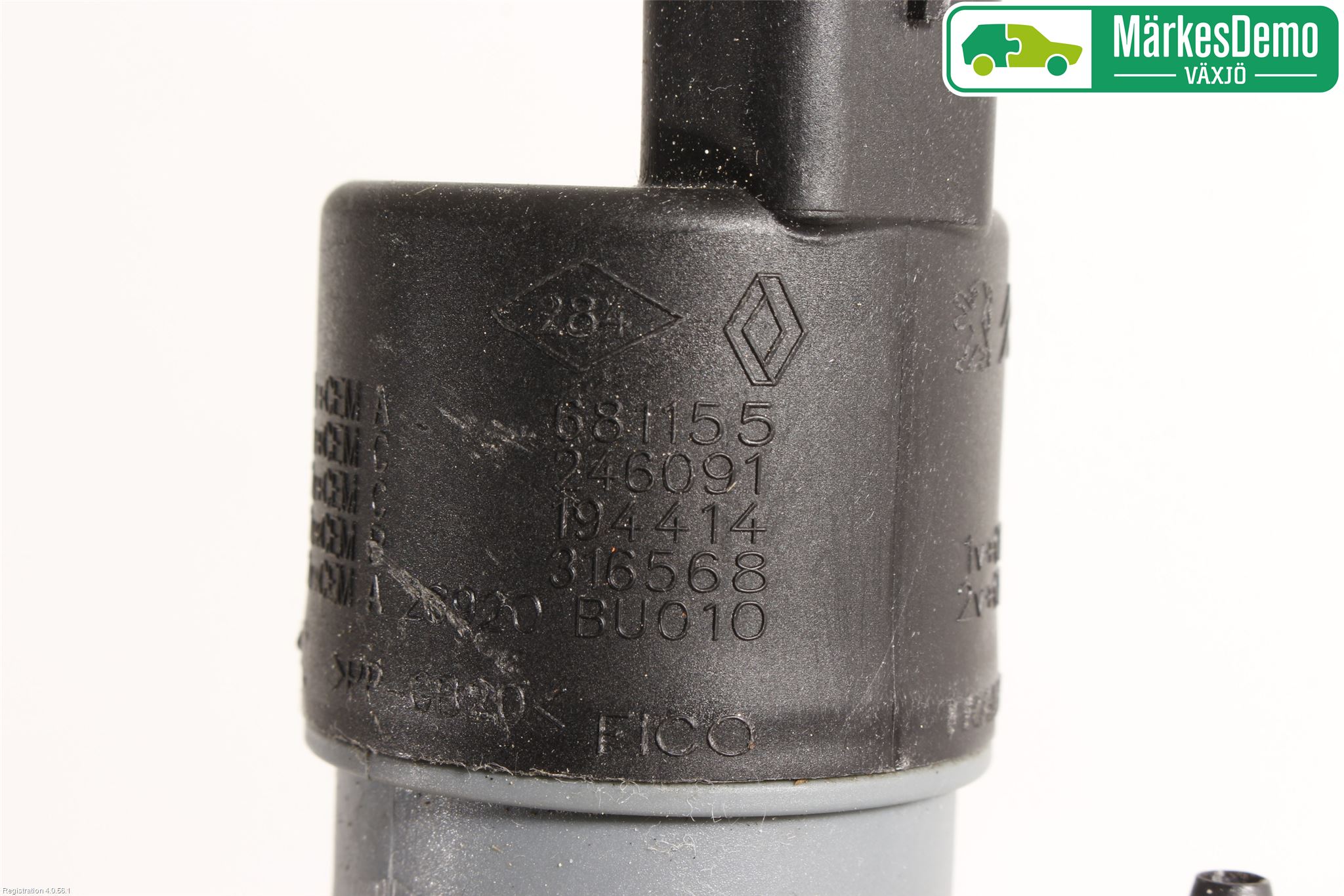 Nissan QASHQAI 14-17 Spolarpump Vindruta