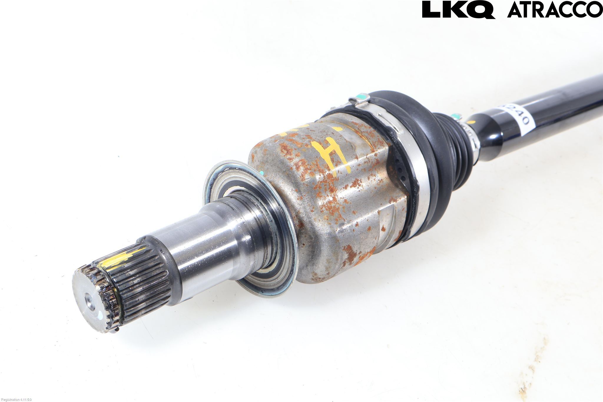 Toyota YARIS CROSS XP21 21- Drivaxel Fram Höger