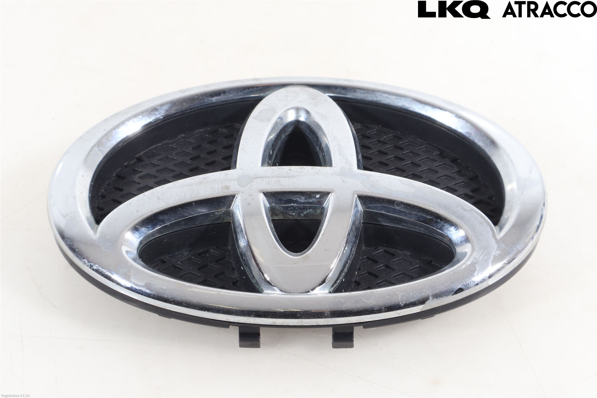 Toyota YARIS XP90 06-11 Emblem