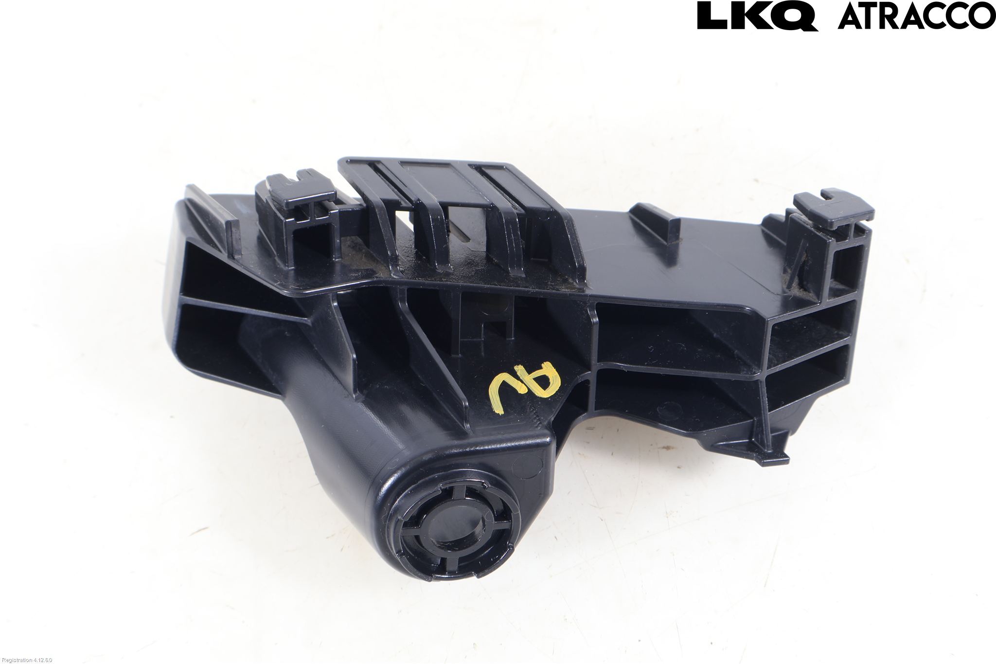 Lexus LBX 24- Stötfångarfäste Bak Vä