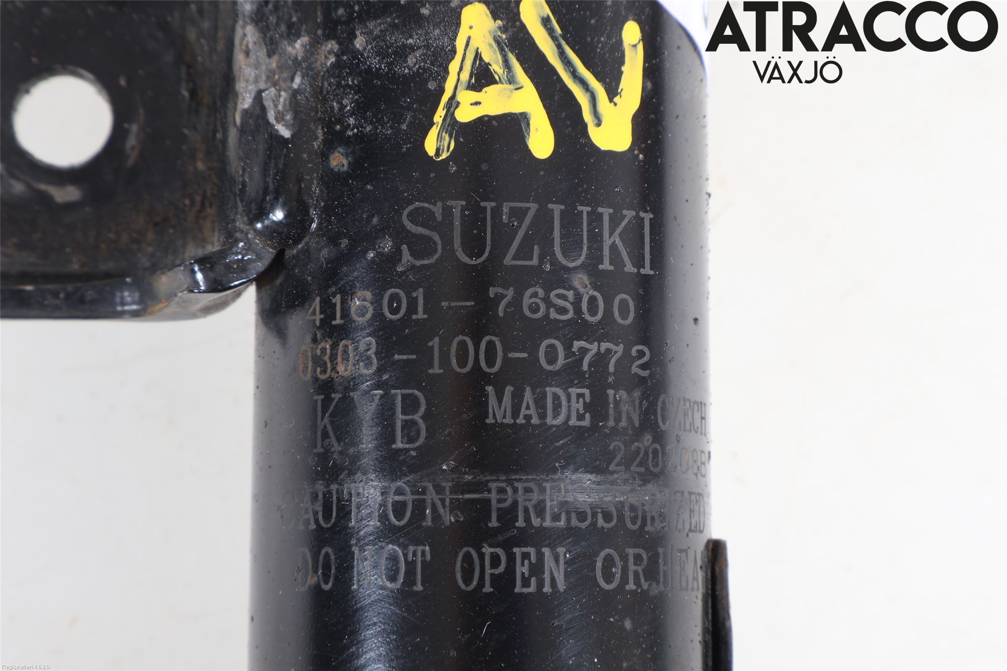 Suzuki VITARA 15- Fjäderben Fram Höger