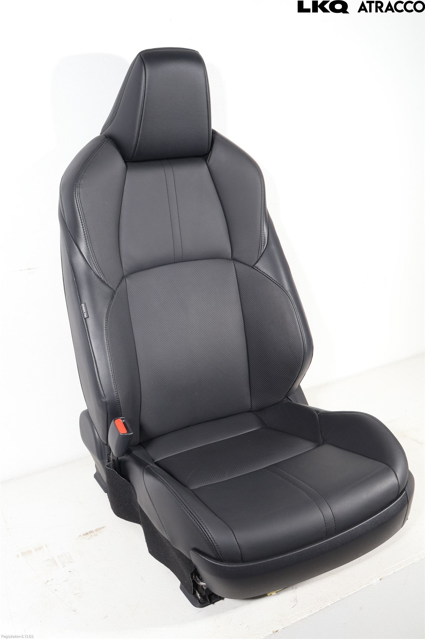Toyota COROLLA CROSS XG10 22- Inredning Stol Fram Vä