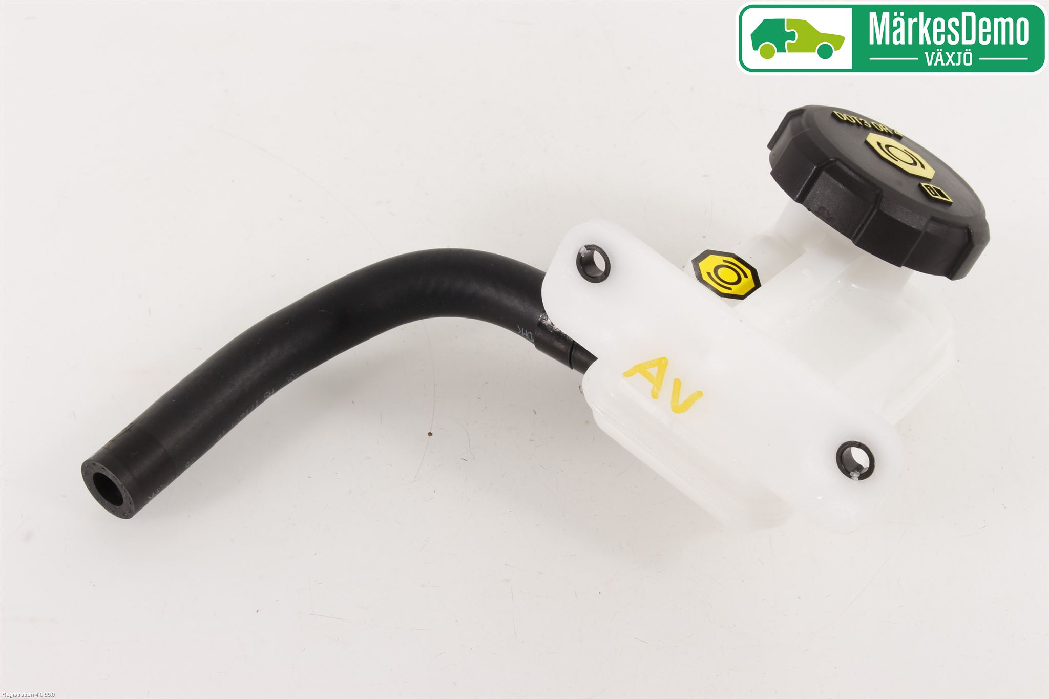 Hyundai IONIQ AE 17-22 Bromsvätskebehållare