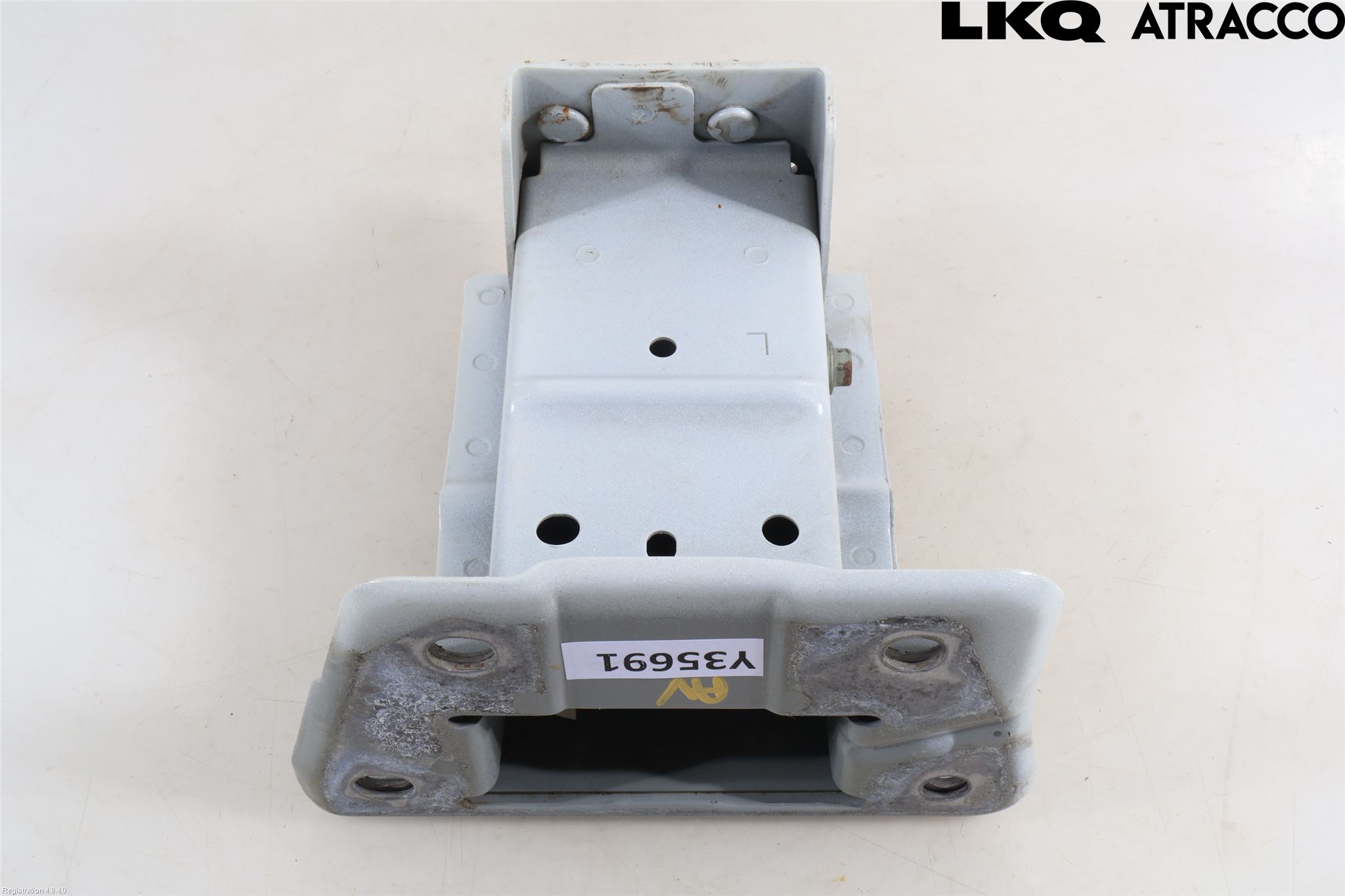 Nissan LEAF 18- Stötfångarbärjärn Fram