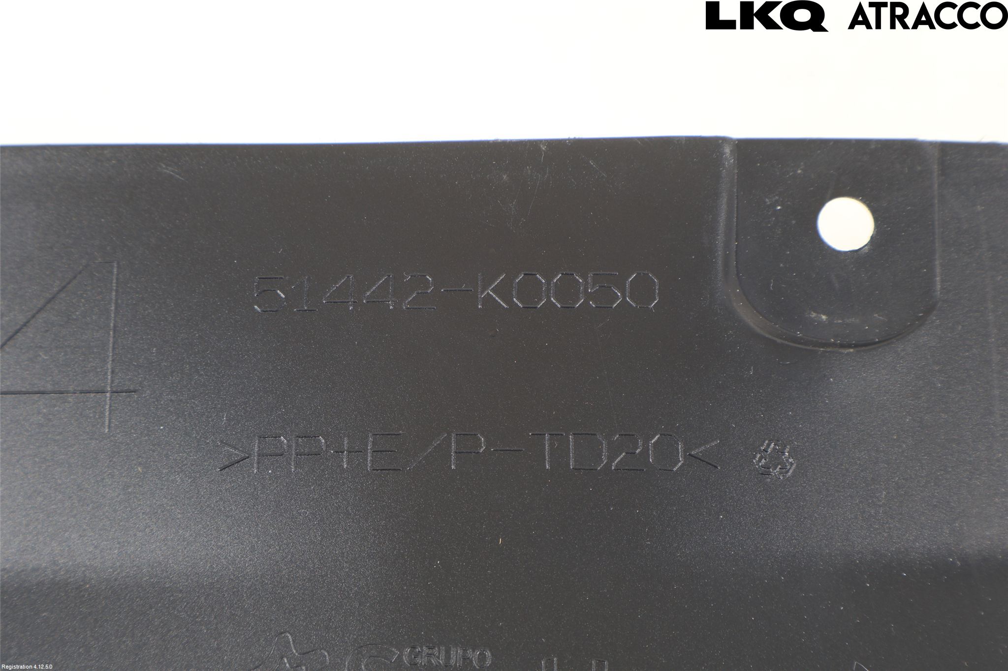 Toyota YARIS XP21 20- Hasplåt Plåt-Plast