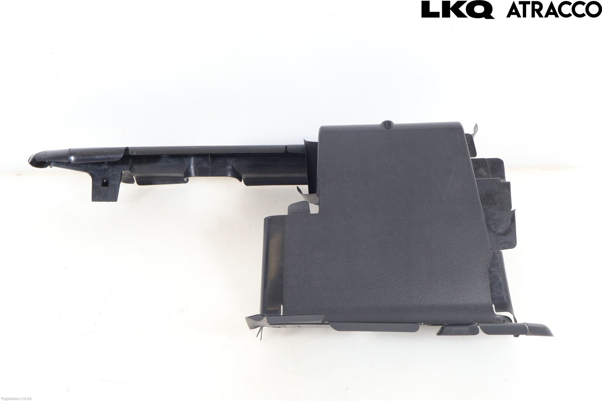 Lexus LBX 24- Deflektor Plåt-Plast Kylning