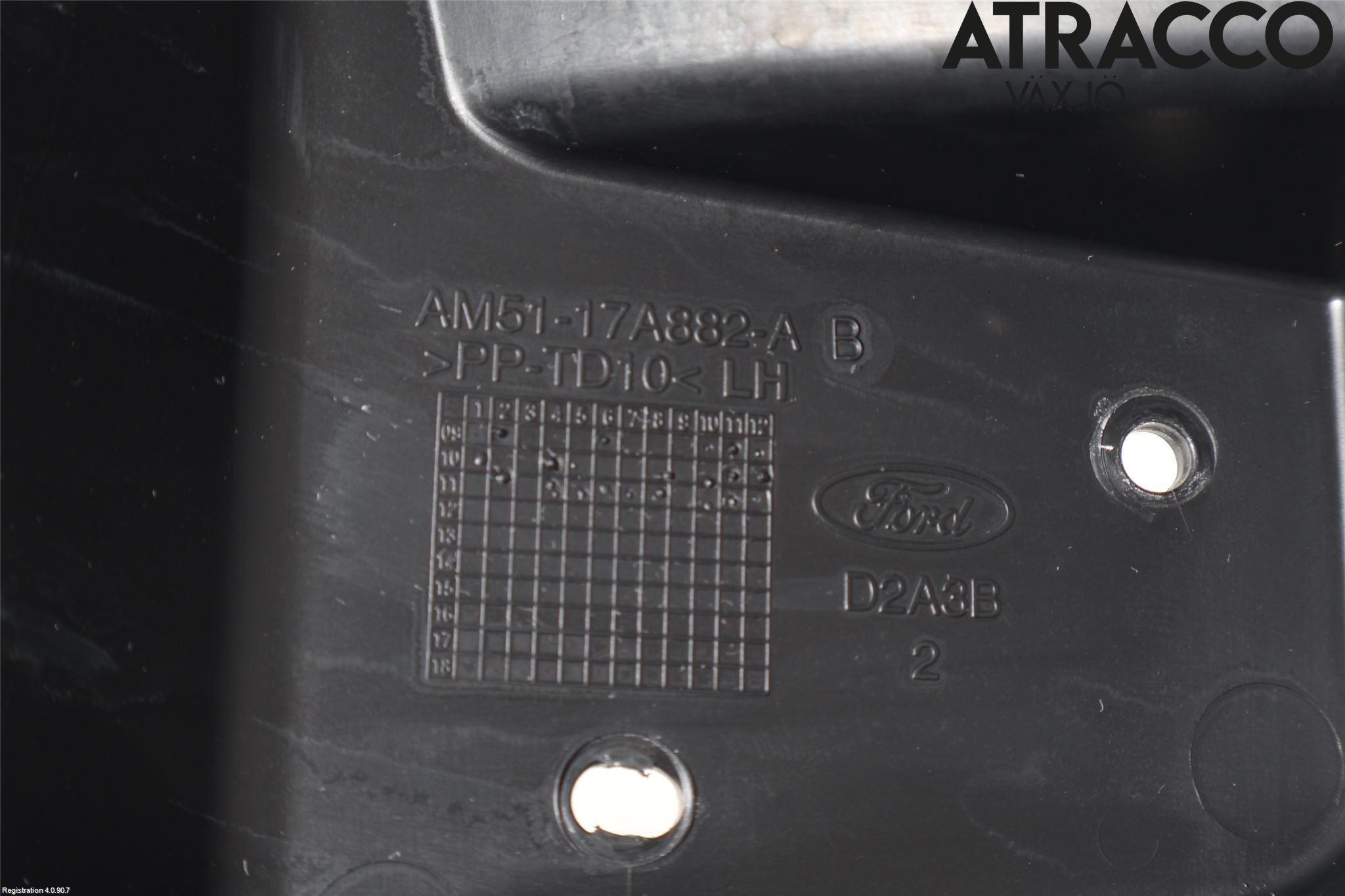 Ford GRAND C-MAX  11-14 Stötfångarfäste Bak Vä