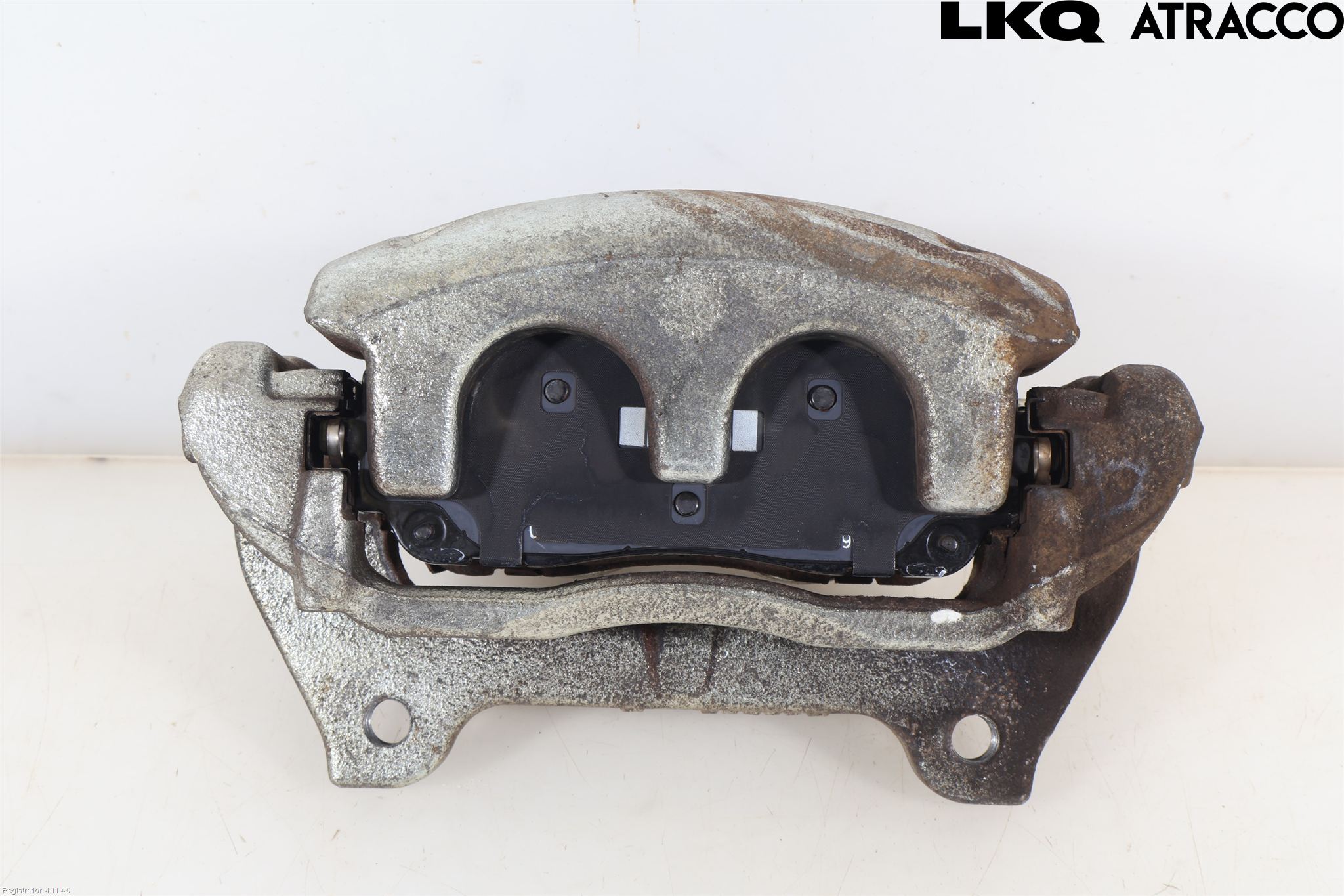 Toyota C-HR 24- Bromsok Fram Höger