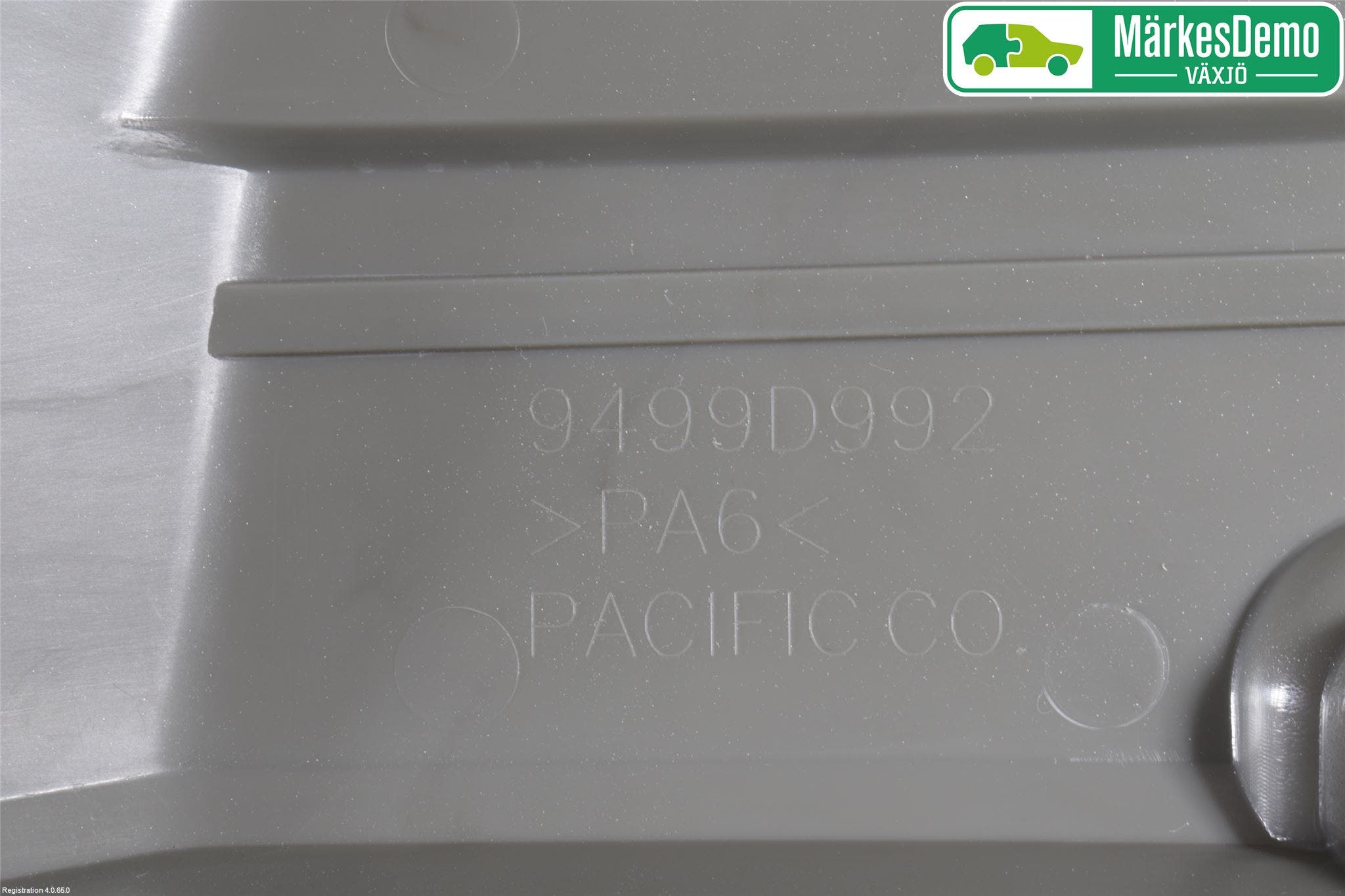 Mitsubishi OUTLANDER 13-21 Motorkåpa