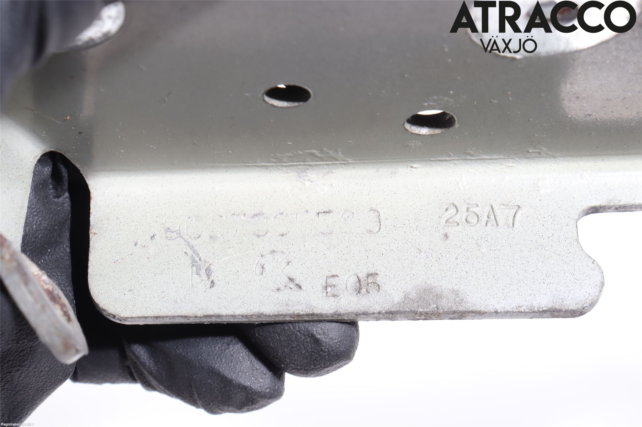 Citroen C3 05-10 Huvgångjärn