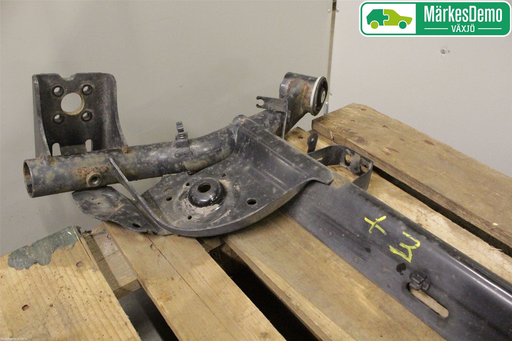 Renault CLIO IV 12-16 Bakaxelbalk