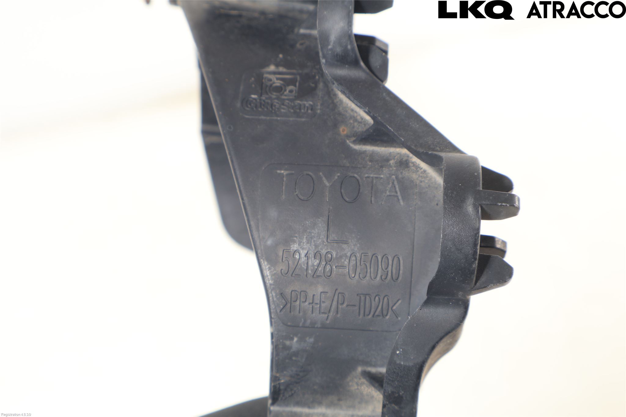 Toyota AVENSIS 09-15 Stötfångardel Fram Vä