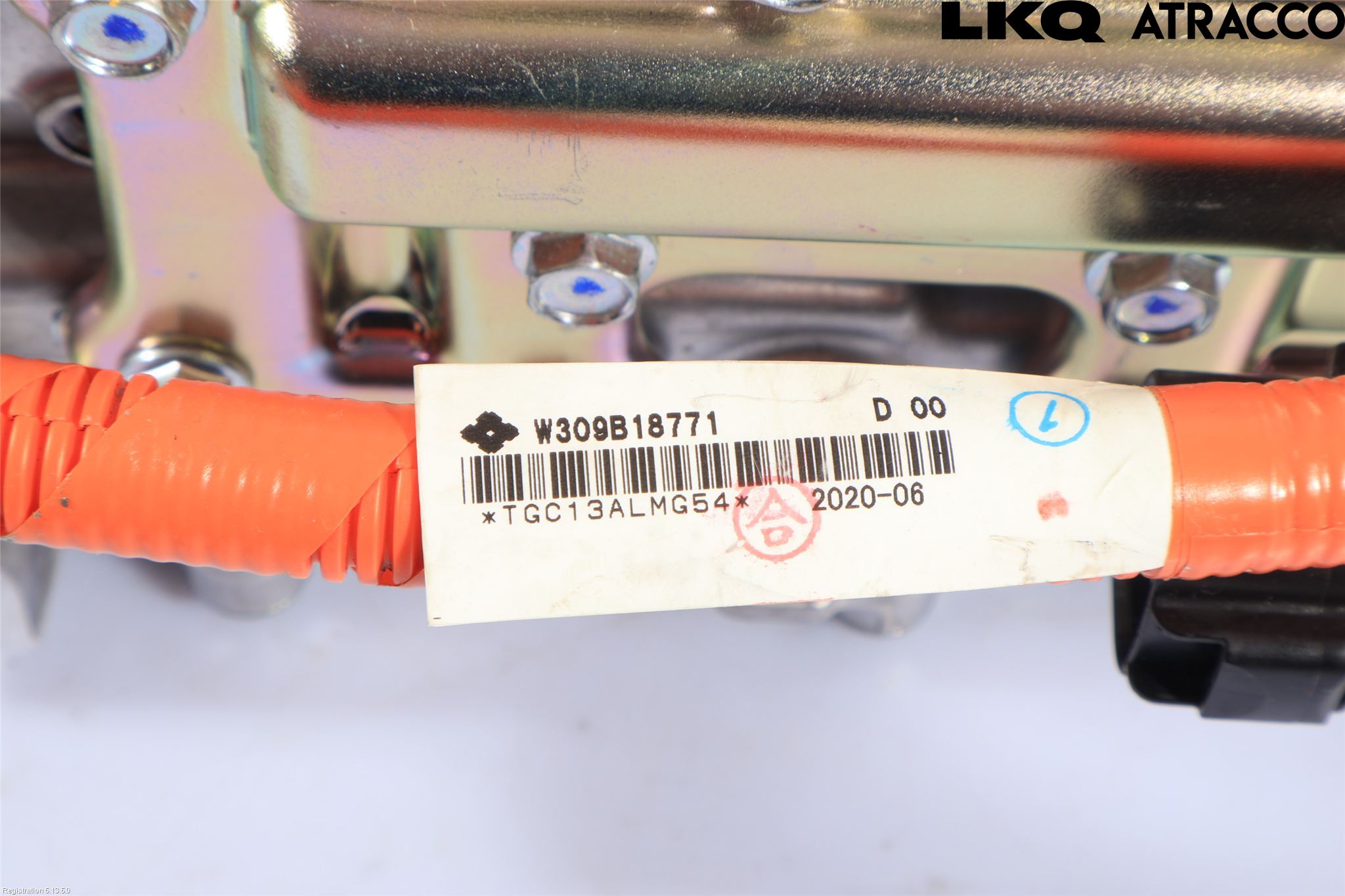 Mitsubishi OUTLANDER 13-21 Batteriladdare Högspänning
