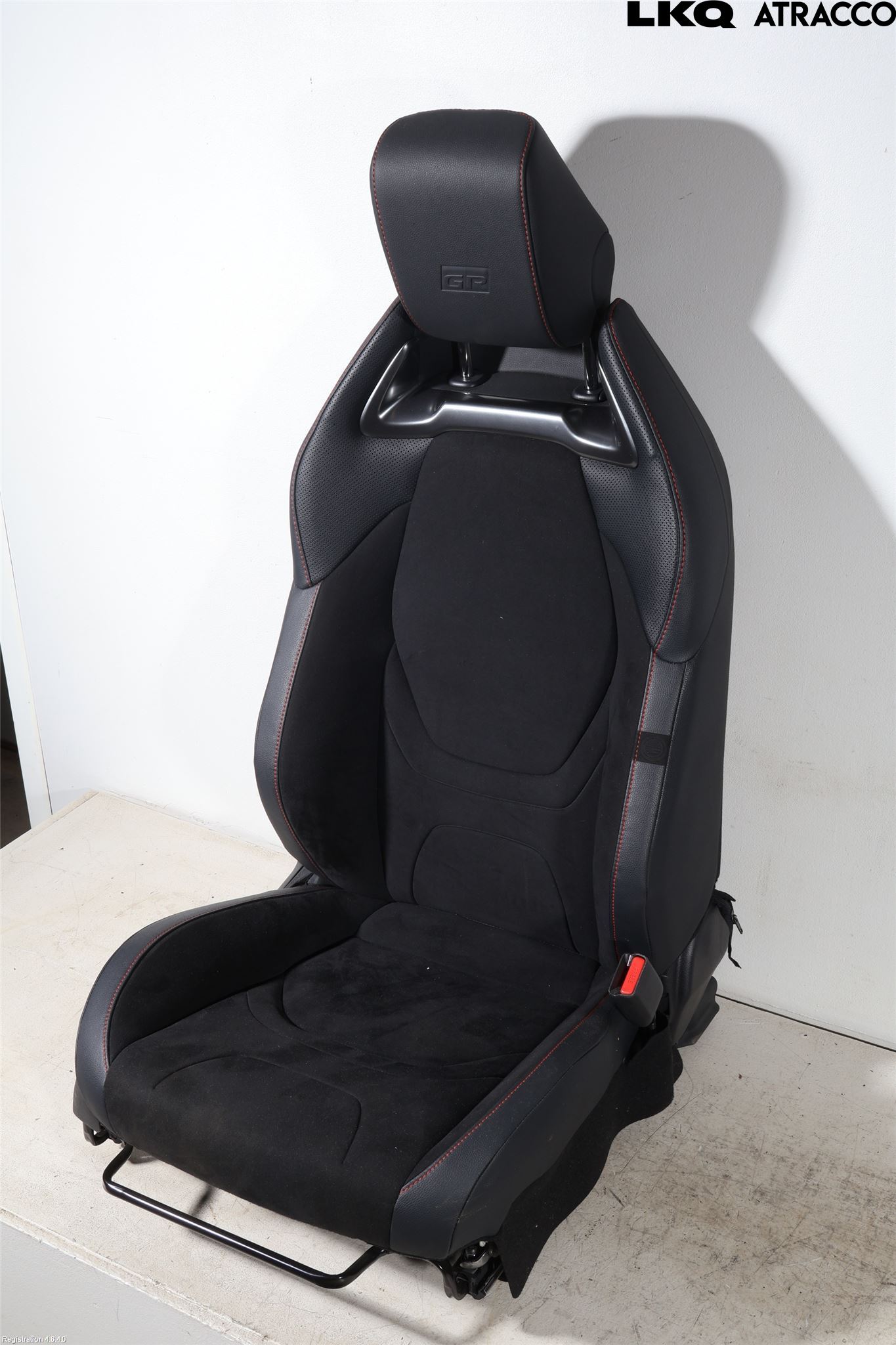 Toyota C-HR 24- Inredning Stol Fram Hö