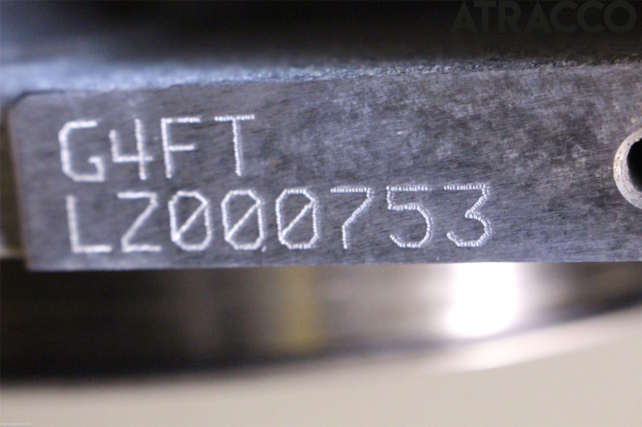 Hyundai TUCSON 05- Motor Bensin