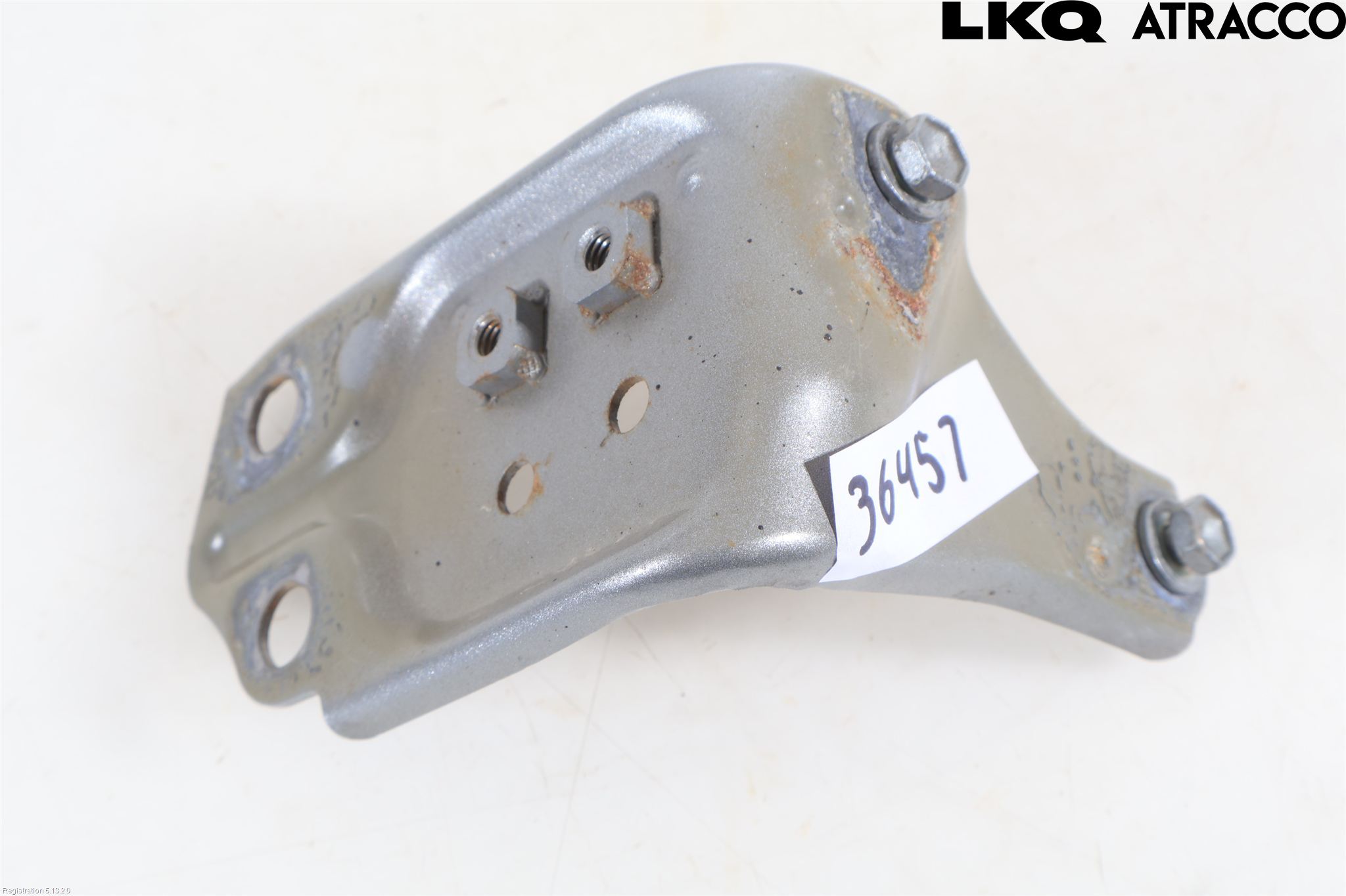 Toyota VERSO 09-18 Skärmfäste Fram Vä