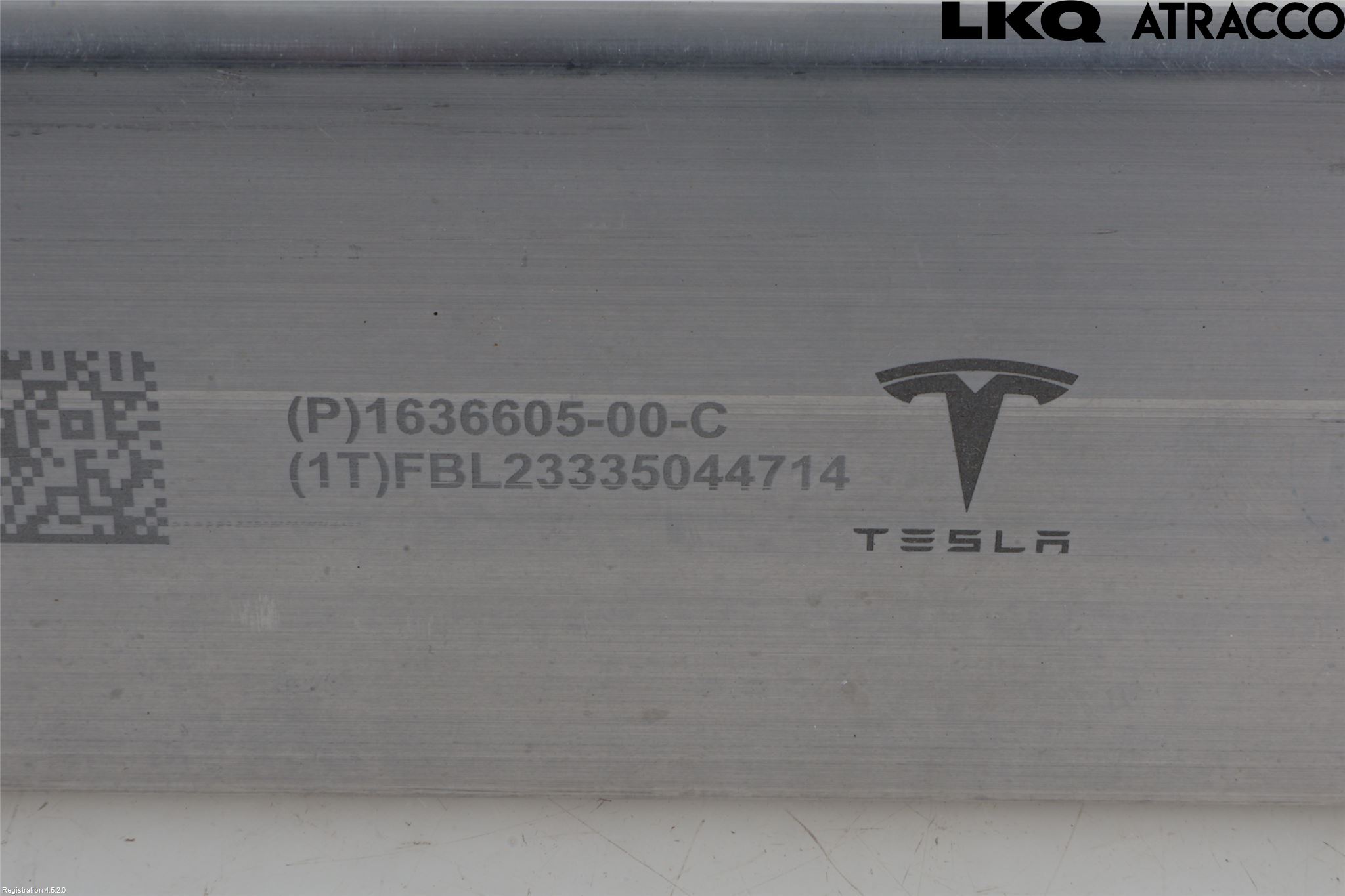 Tesla MODEL Y 21- Front Övrigt