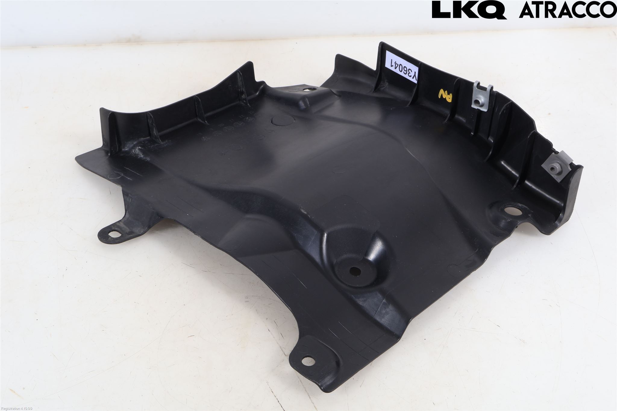 Mazda CX-30 20- Hasplåt Plåt-Plast